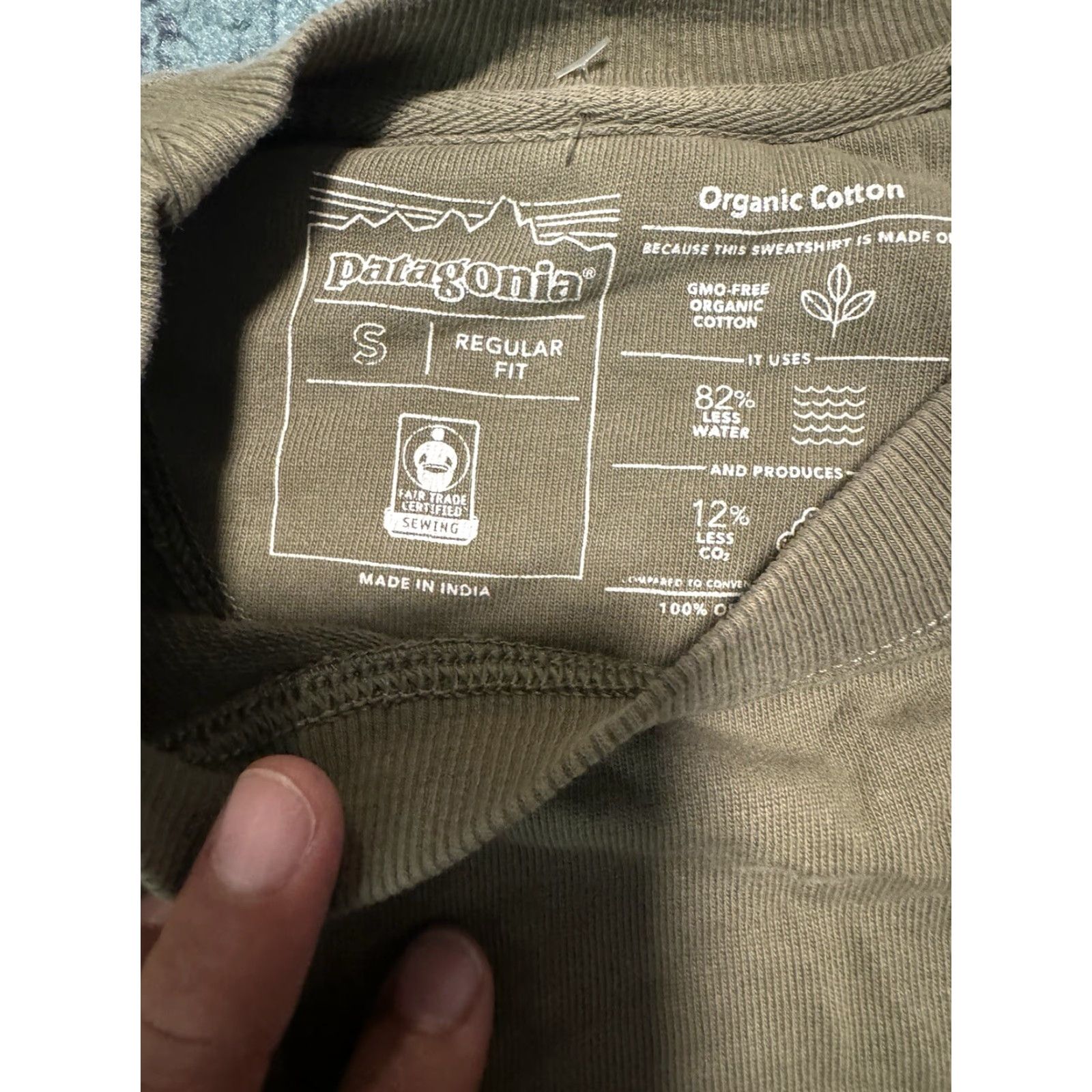 Patagonia Patagonia Sweatshirt Mens Small Green P-6 Logo Organic Crew French Terry Size US S / EU 44-46 / 1 - 4 Thumbnail