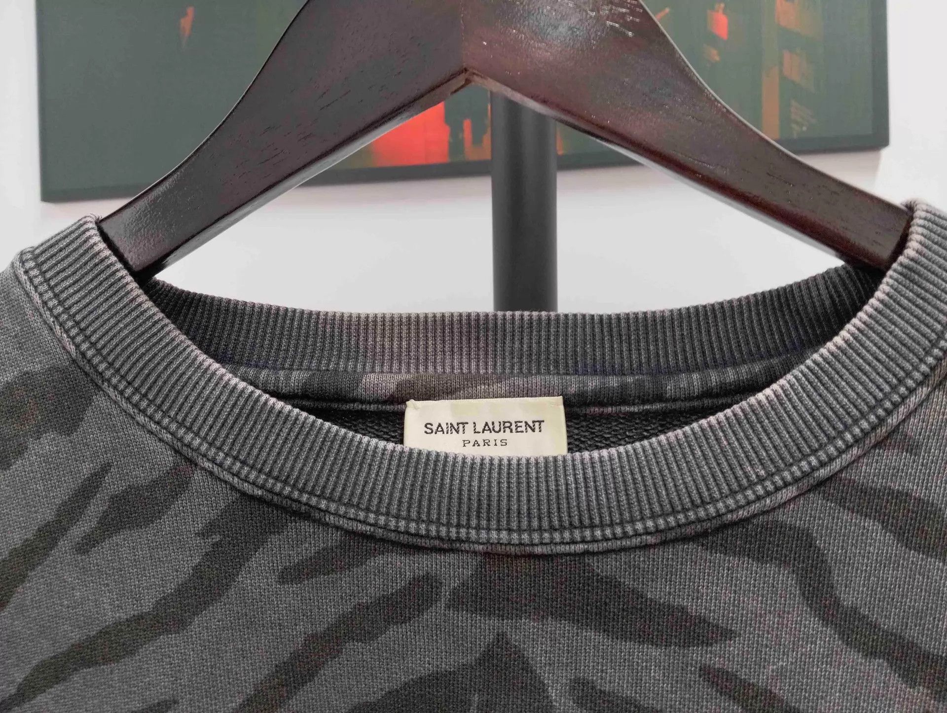 Saint Laurent Paris Saint Laurent gray tiger stripe distress crewneck M Size US M / EU 48-50 / 2 - 6 Thumbnail
