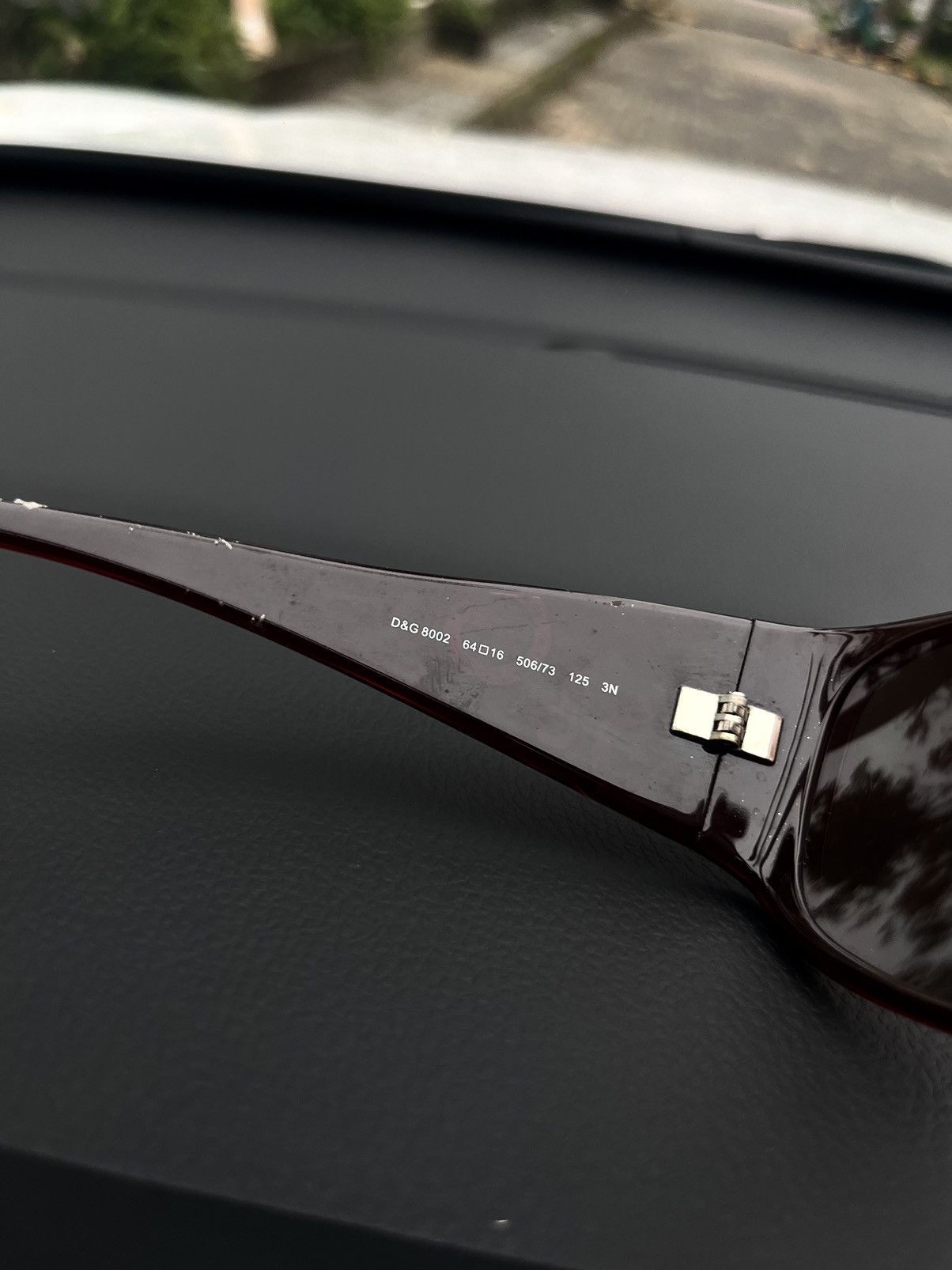 Dolce & Gabbana 2000s Dolce & Gabbana Sunglasses Size 32 - 3 Thumbnail