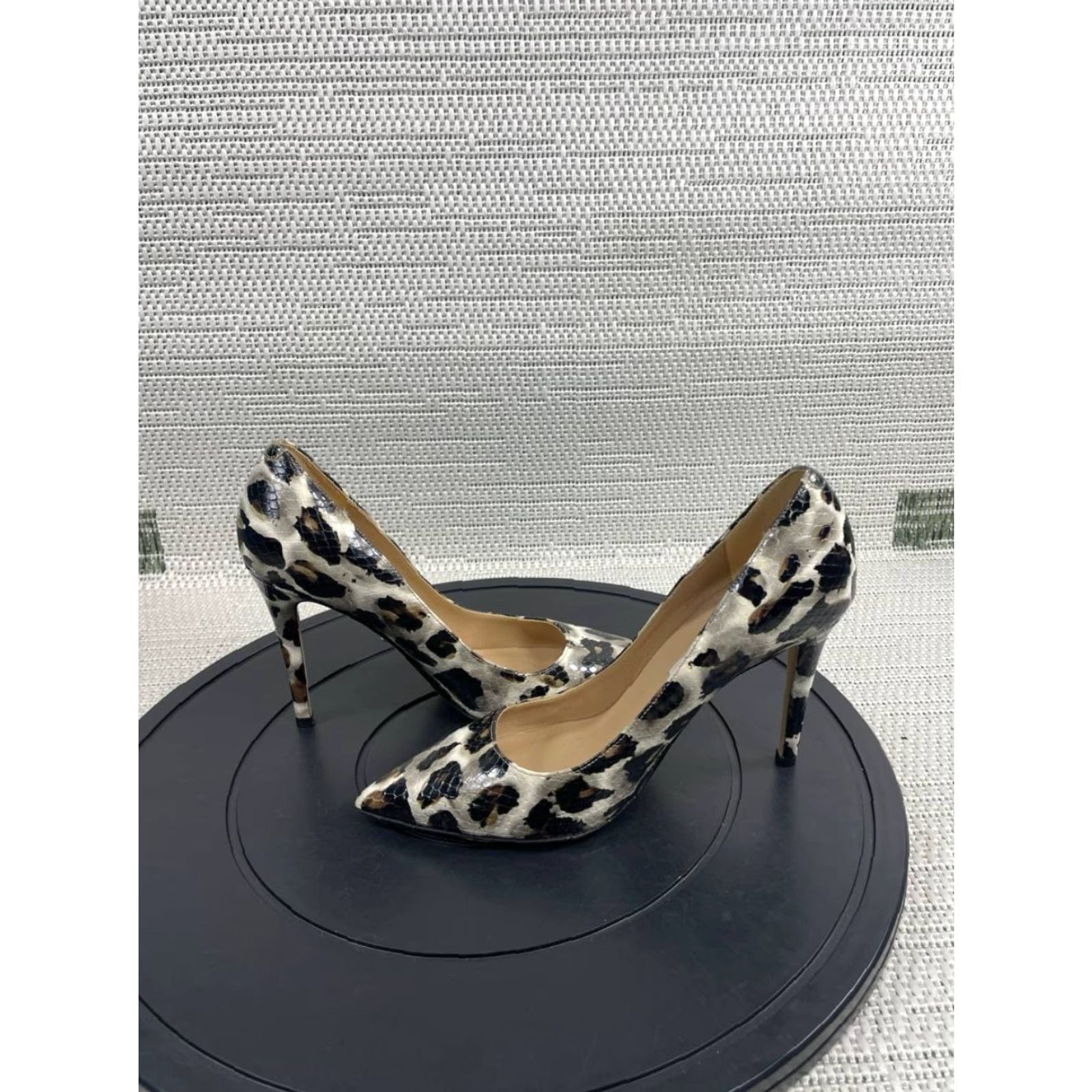 Diane von Furstenberg Diane Von Furstenberg Heels Womens Size 7 B Pumps Gray Brown Snakeskin Stiletto Pumps Shoe Size US 7 / IT 37 - 7 Thumbnail