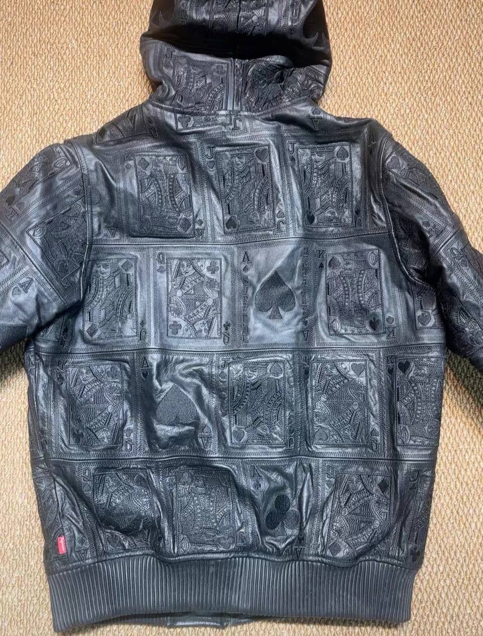 Supreme Collectible Supreme playing cards, leather sweatshirt Size US M / EU 48-50 / 2 - 2 Thumbnail