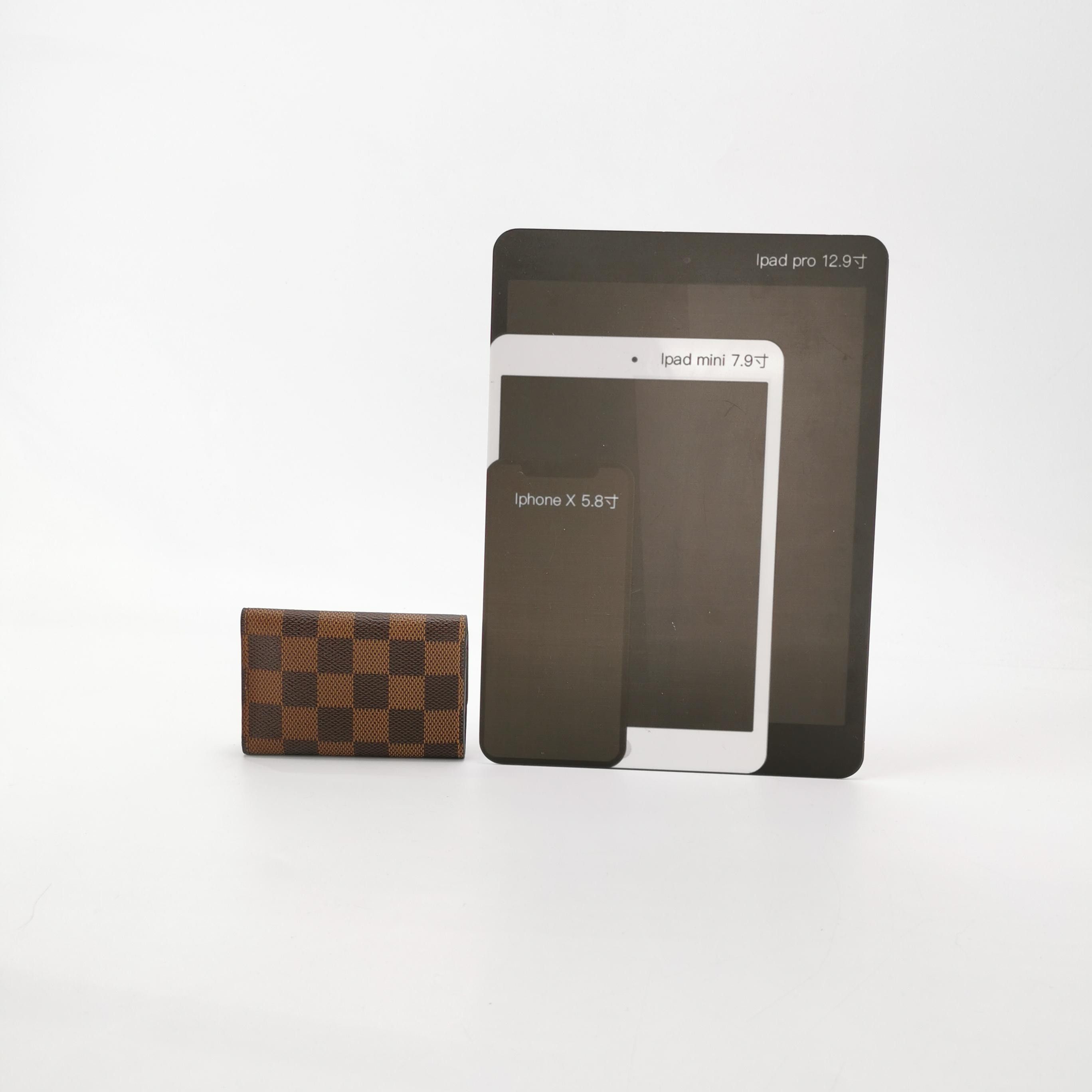 Louis Vuitton Louis Vuitton (LV) Portable Letter Logo Checkerboard Key Ba Size ONE SIZE - 2 Thumbnail