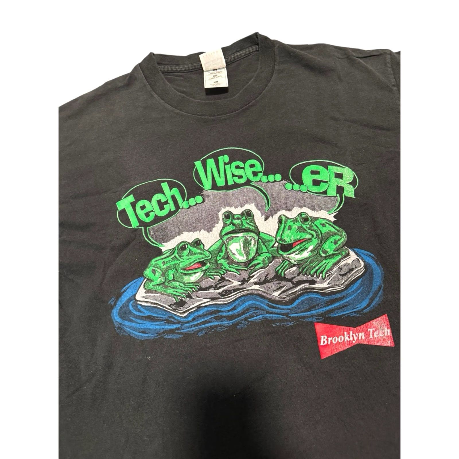 Fruit Of The Loom VINTAGE Brooklyn Tech T-Shirt - Tech Wise Er Parody Budweiser Frogs - XL - Black - Short Sleeve - Unisex - Graphic Tee - Fruit of the Loom - 1990s Size US XL / EU 56 / 4 - 3 Thumbnail