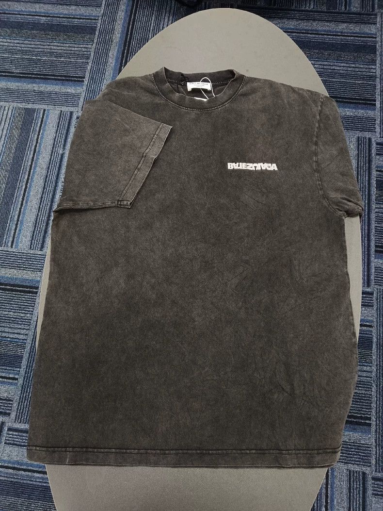 Balenciaga Balenciaga Make old letter printed short sleeve T-shirt br Size US XXL / EU 58 / 5 - 1 Thumbnail