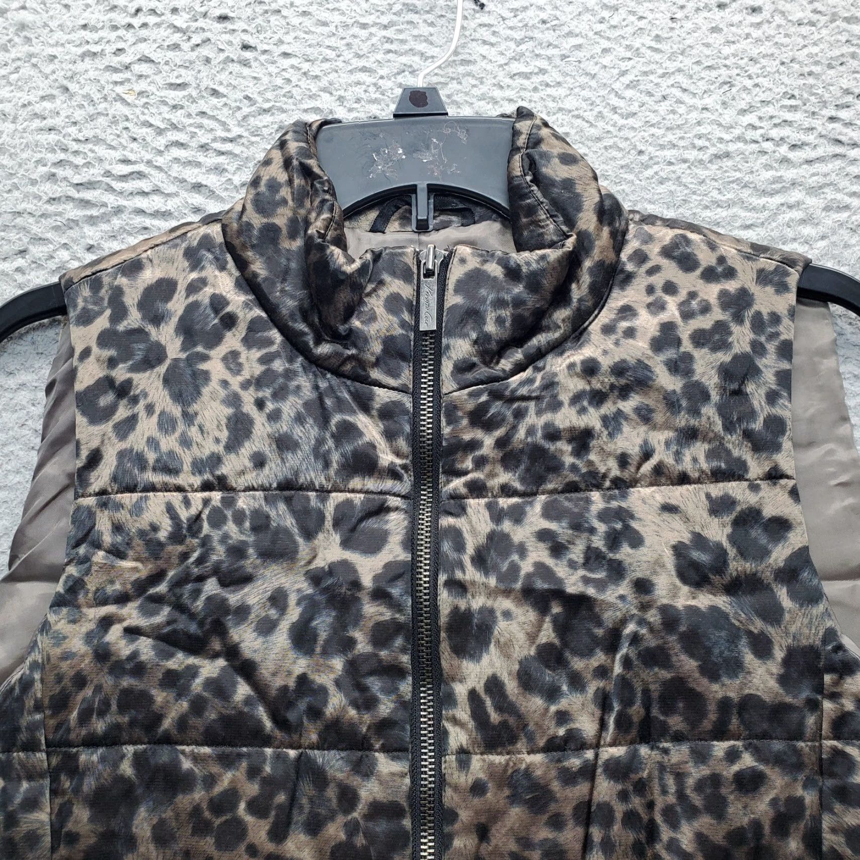 Kenneth Cole Kenneth Cole Puffer Vest Womens Petites S Multi Cheetah Print Sleeveless Full Zip Size S / US 4 / IT 40 - 7 Thumbnail