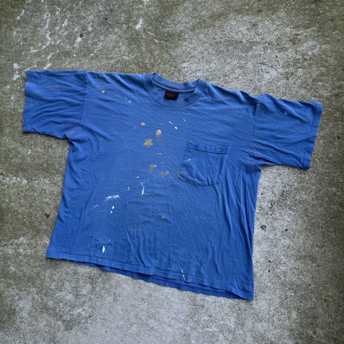 Vintage 90s Thrashed Faded Distressed Pocket Tee ERD Grunge Size US M / EU 48-50 / 2 - 5 Thumbnail