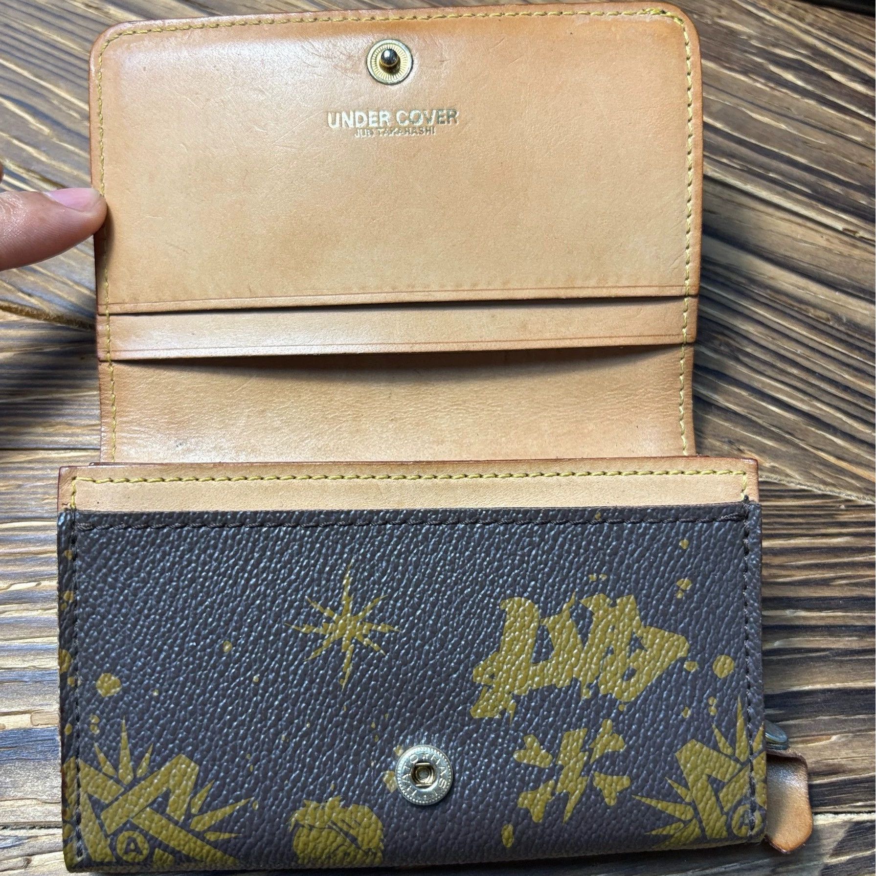 Undercover UNDERCOVER 01SS LV Monogram Tri-Fold Wallet Size ONE SIZE - 2 Thumbnail