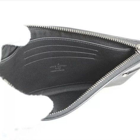 Louis Vuitton Louis Vuitton Eclipse Pouchette Size ONE SIZE - 8 Thumbnail