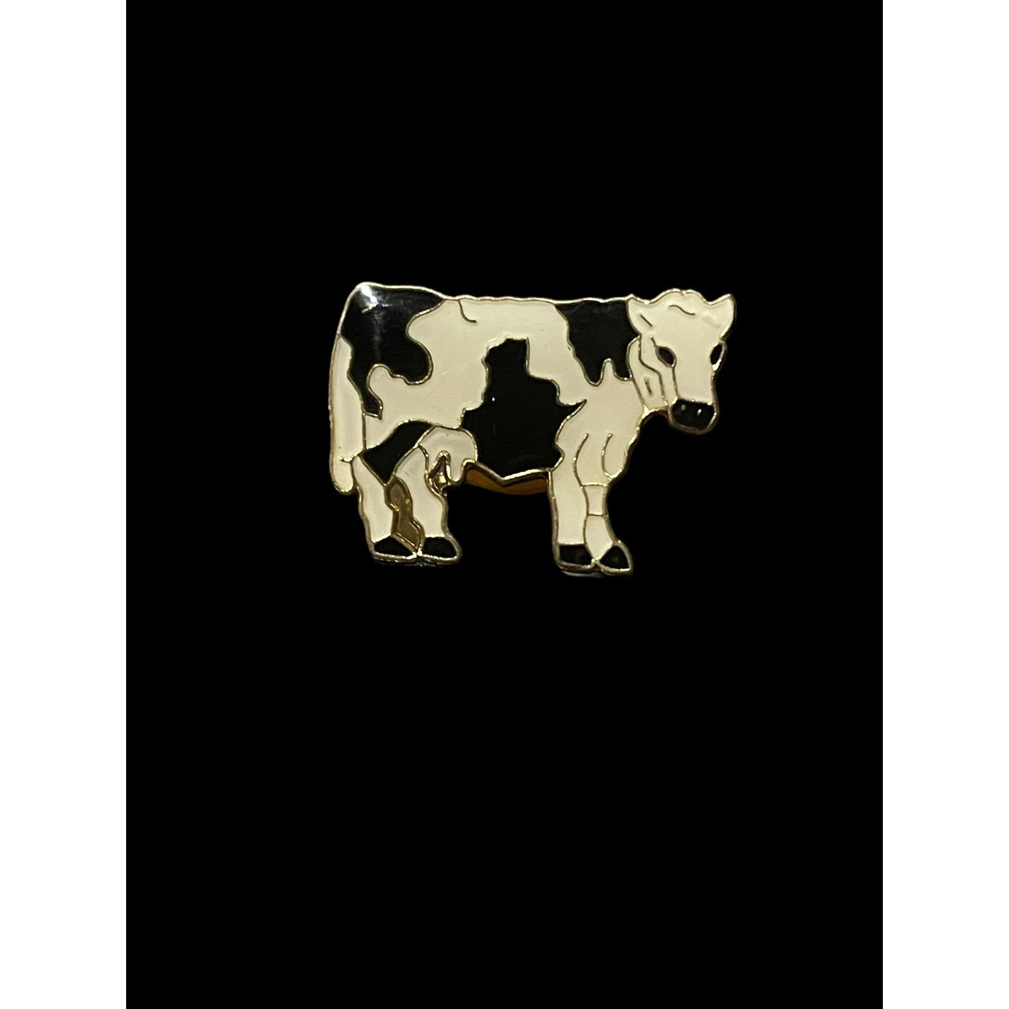 Jewelry × Vintage Classic Gold Tone Cow Enamel Brooch Pin Size ONE SIZE - 1 Thumbnail