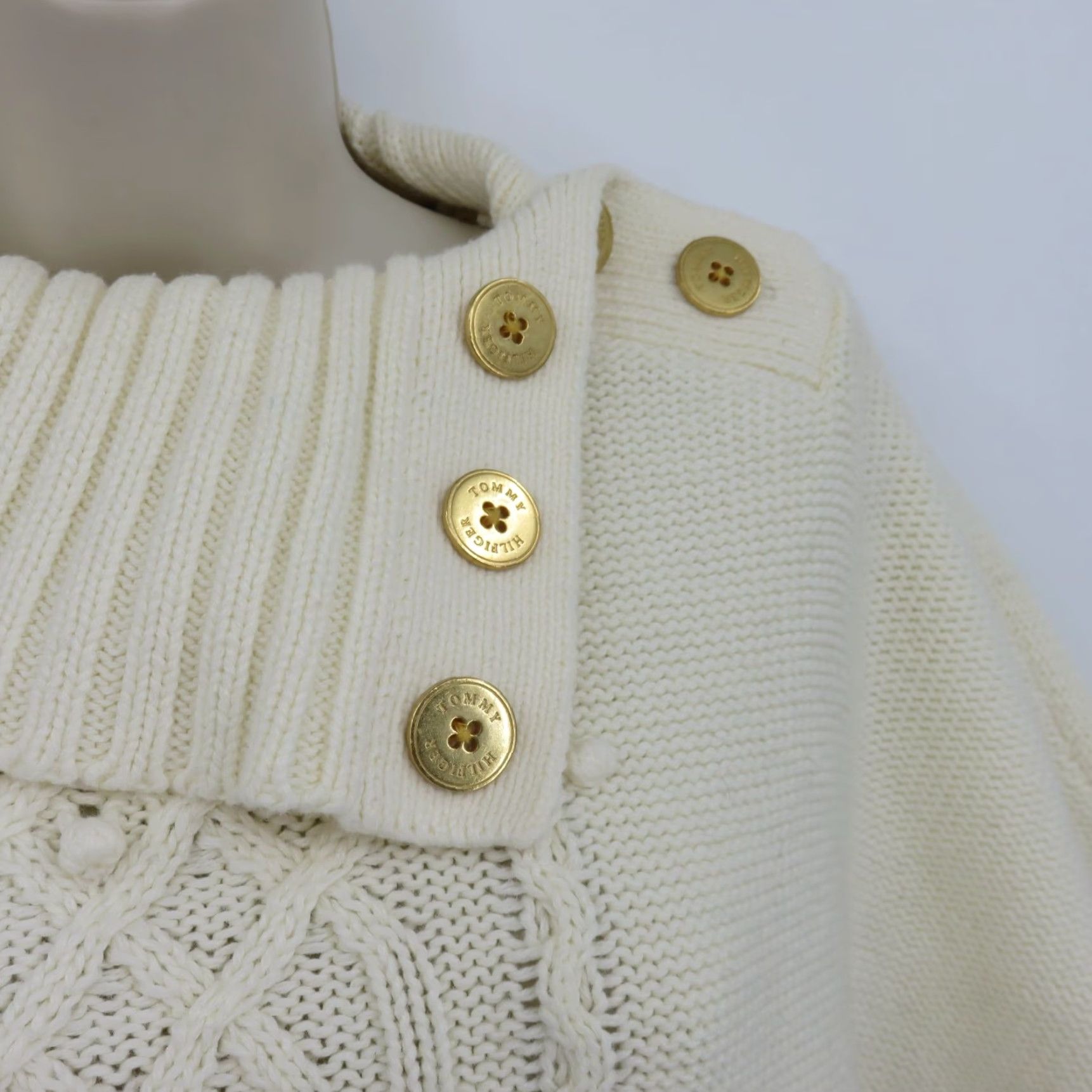 Tommy Hilfiger Tommy Hilfiger Women Small Cream Chunky Knit Short Sleeve Sweater Gold Buttons Size S / US 4 / IT 40 - 3 Thumbnail