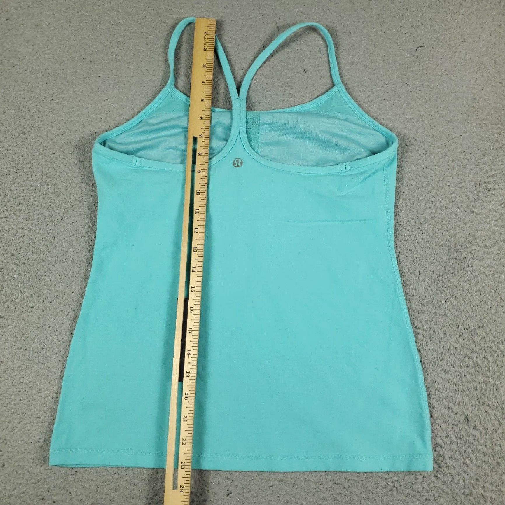 Lululemon Lululemon Tank Top Womens 10 Turquoise Striped Sleeveless Pullover Round Neck Activewear Casual Size L / US 10 / IT 46 - 3 Thumbnail