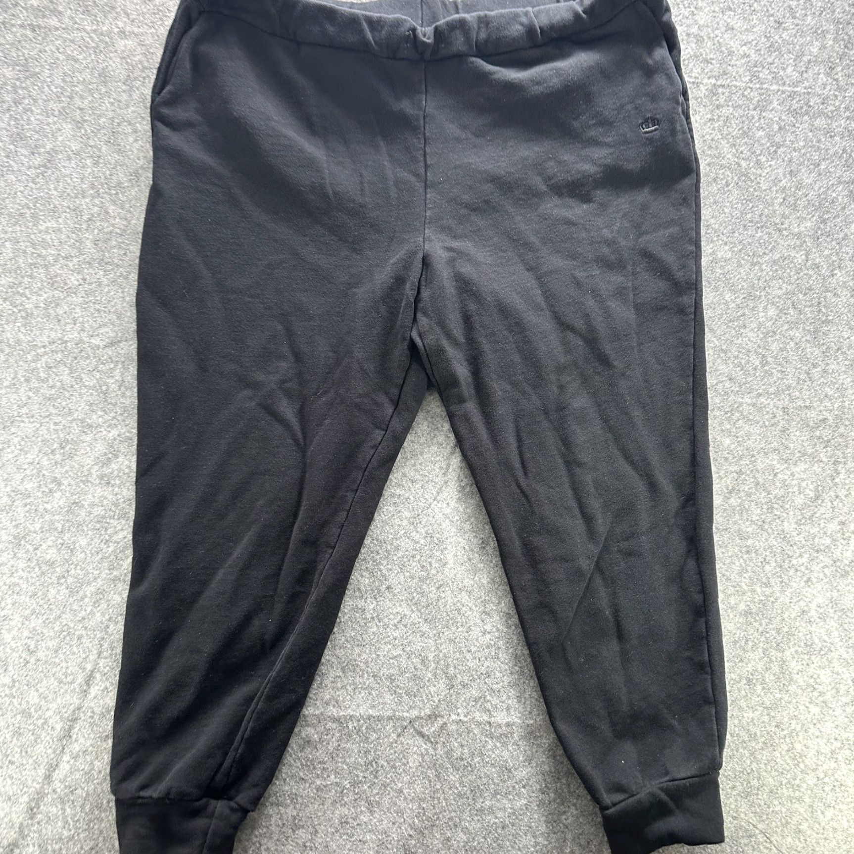 Juicy Couture Juicy Couture Sweatpants Womens 2XL Jogger Black Crown Crest Embroidered Logo Lounge Casual Pants, Casual, Travel, Womens, 2XL Size 40" / US 18 - 2 Thumbnail