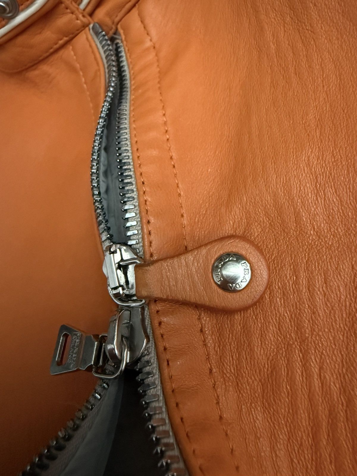 Prada Prada AW2000 Vintage Orange Y2k Biker Leather Jacket Size US M / EU 48-50 / 2 - 15 Thumbnail