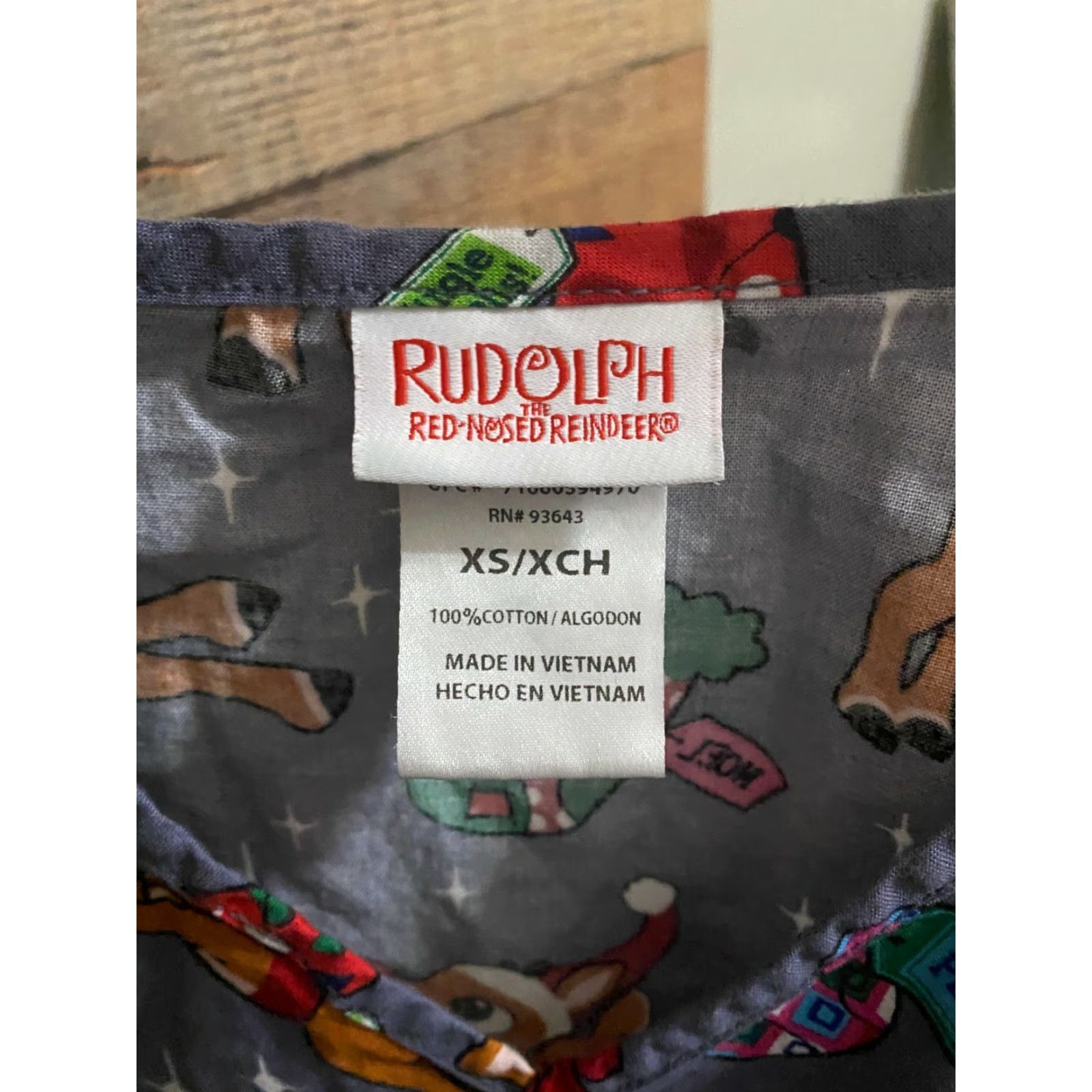 Vintage Rudolph The Red Nosed Reindeer gRAY Scrub Top Womens XS Size Scrub Top Black gRAY Rudolph Womens XS Size S / US 4 / IT 40 - 3 Thumbnail
