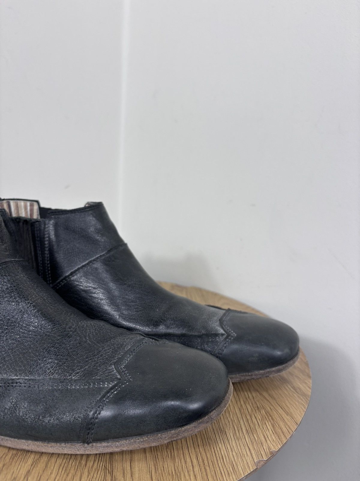MoMA Moma Men’s Italian Black Leather Cap Toe Chelsea Boots Size US 9 / EU 42 - 4 Thumbnail