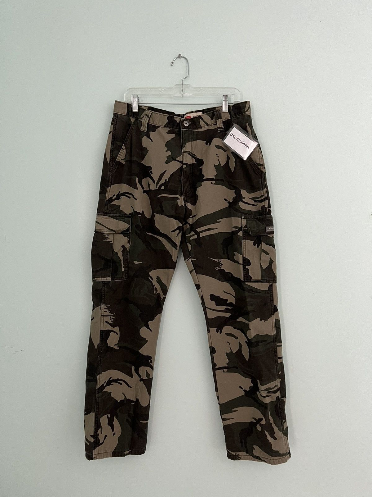 Wrangler Wrangler Camo Loose Pants Size US 34 / EU 50 - 1 Thumbnail