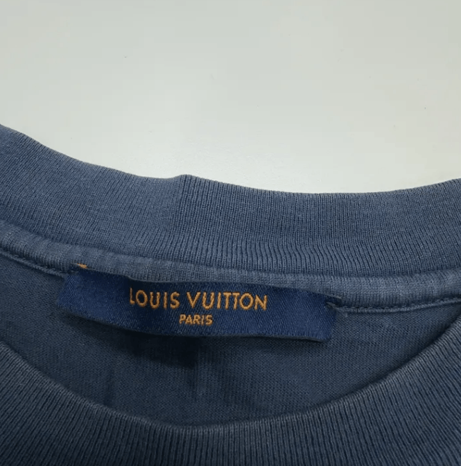 Louis Vuitton Louis Vuitton short-sleeve T-shirt Size US M / EU 48-50 / 2 - 4 Thumbnail