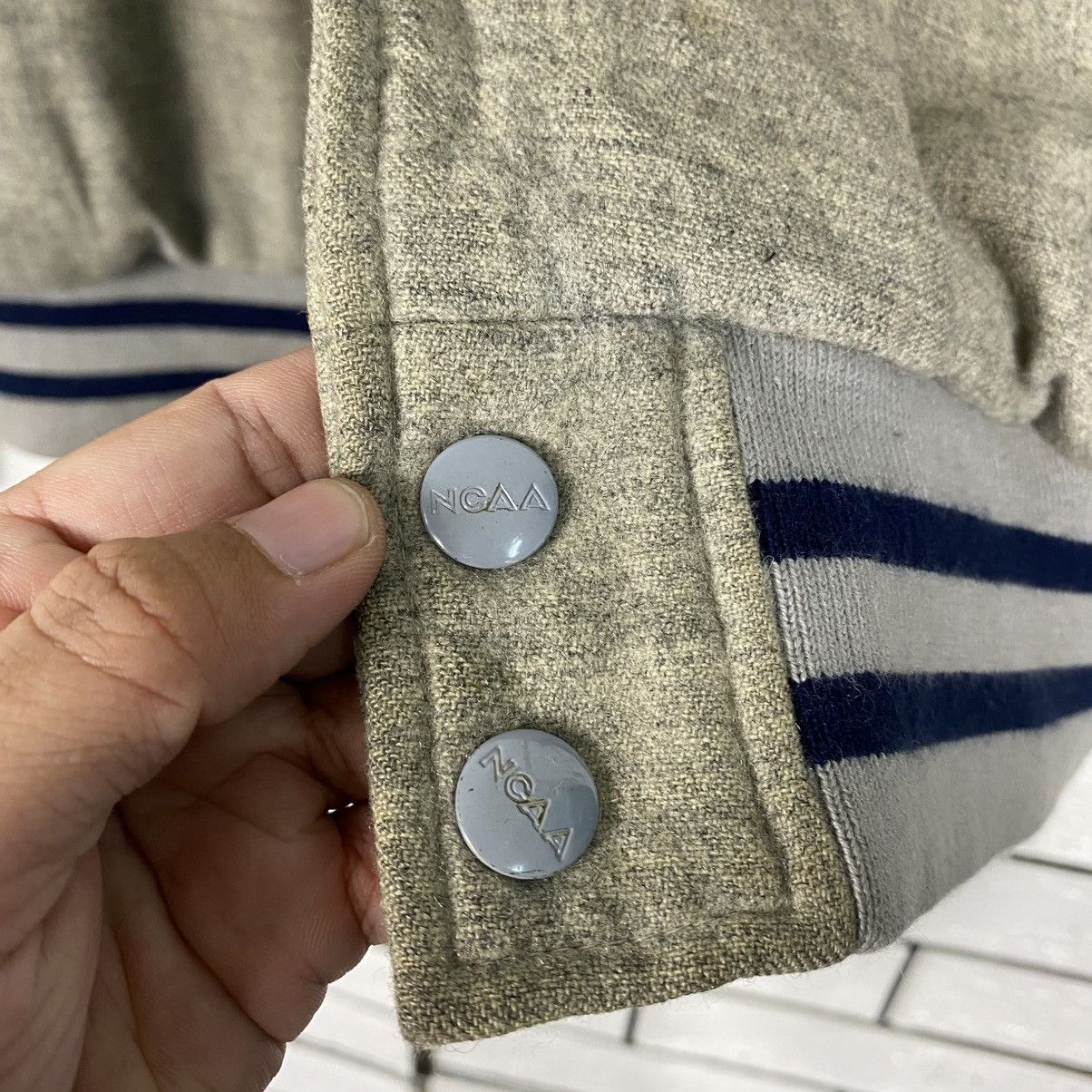 Japanese Brand Vintage Varsity Jacket Ncaa Descente Size US M / EU 48-50 / 2 - 17 Thumbnail