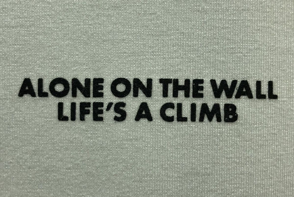 GU GU Active Alone On The Wall Life's A Climb T-Shirt Size US M / EU 48-50 / 2 - 4 Thumbnail