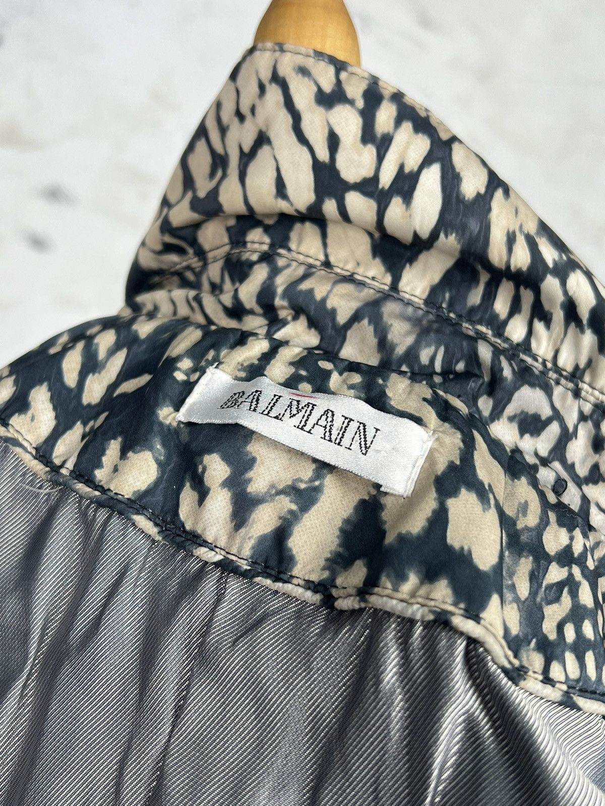 Balmain Vintage Balmain Animal Print Trench Coat Jacket Size M - L Size M / US 6-8 / IT 42-44 - 11 Thumbnail