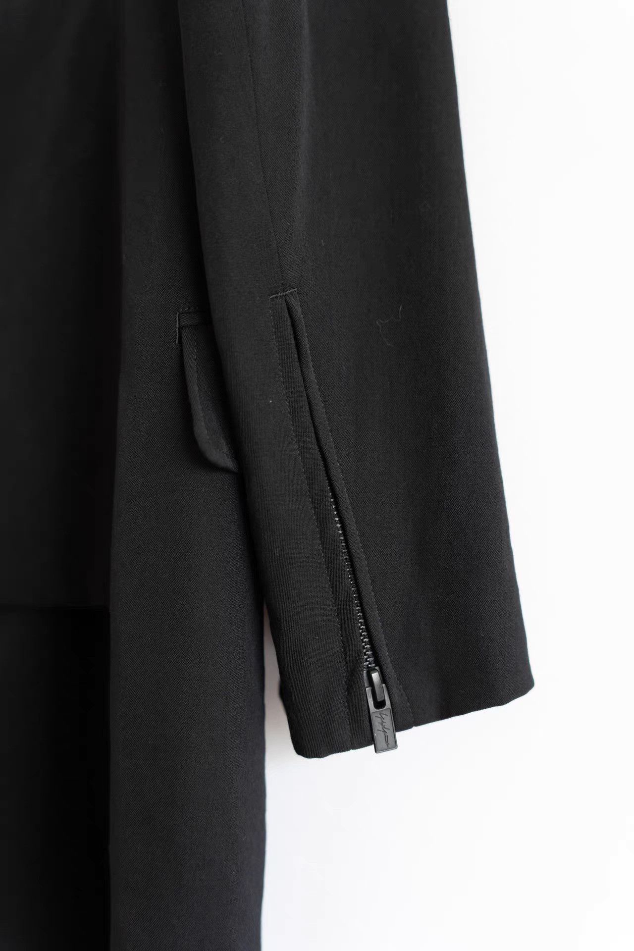 Yohji Yamamoto Yohji Yamamoto 18aw Lace Sleeve Zip Long Blazer K4 Size US M / EU 48-50 / 2 - 6 Thumbnail