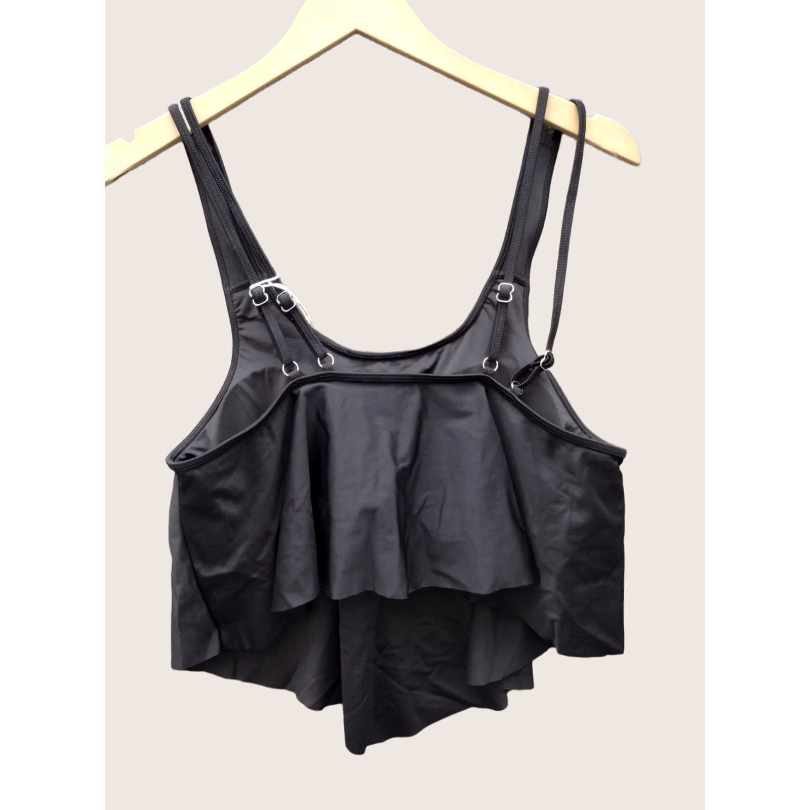 Swims Souqfone Black Top Women L Swim Bikini Top Ruffle Flounce Nylon Spandex Adjustable Strap Beach Summer Size L / US 10 / IT 46 - 1 Thumbnail