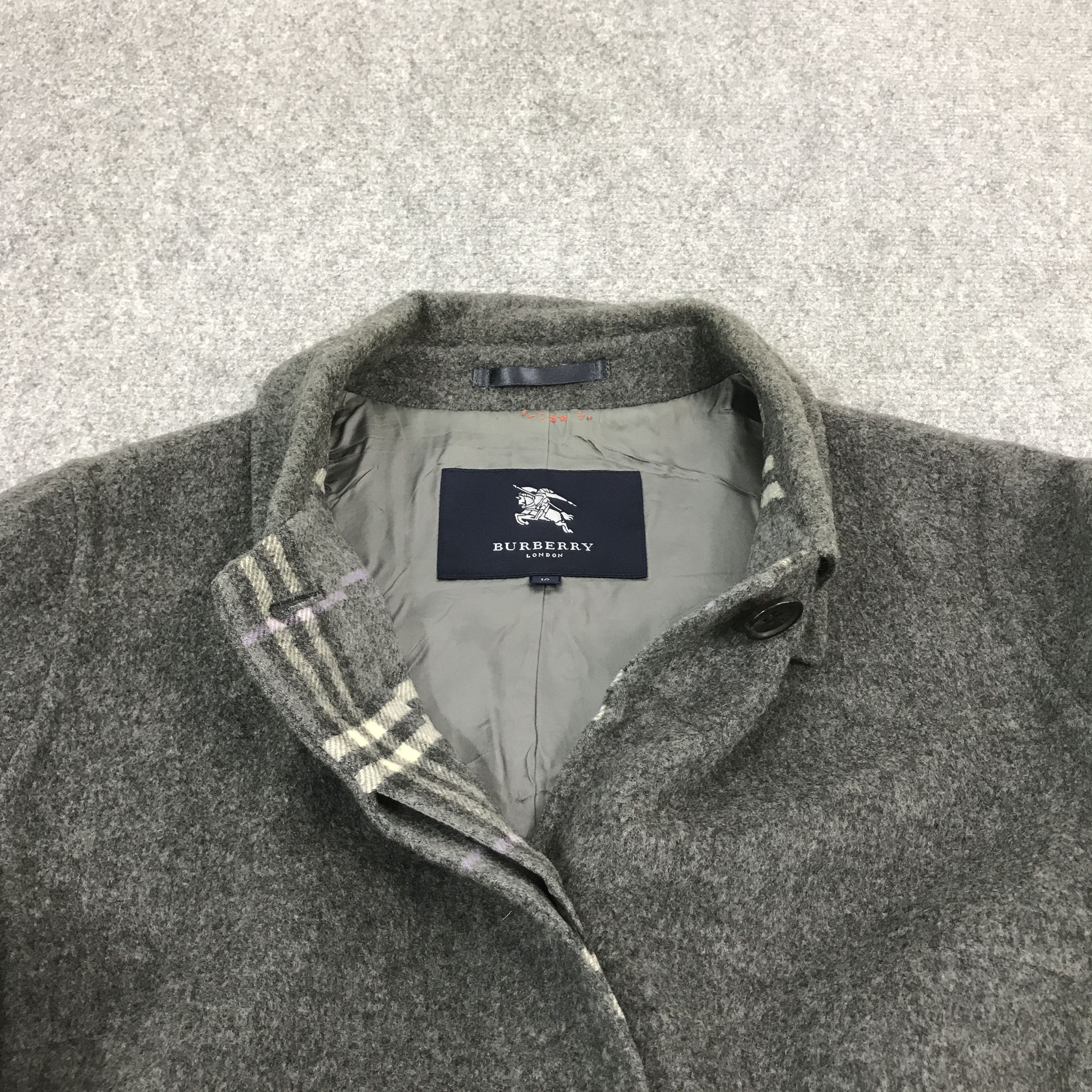 Burberry × Vintage BURBERRYS LONDON WOOL BUTTON JACKET Size US L / EU 52-54 / 3 - 7 Thumbnail