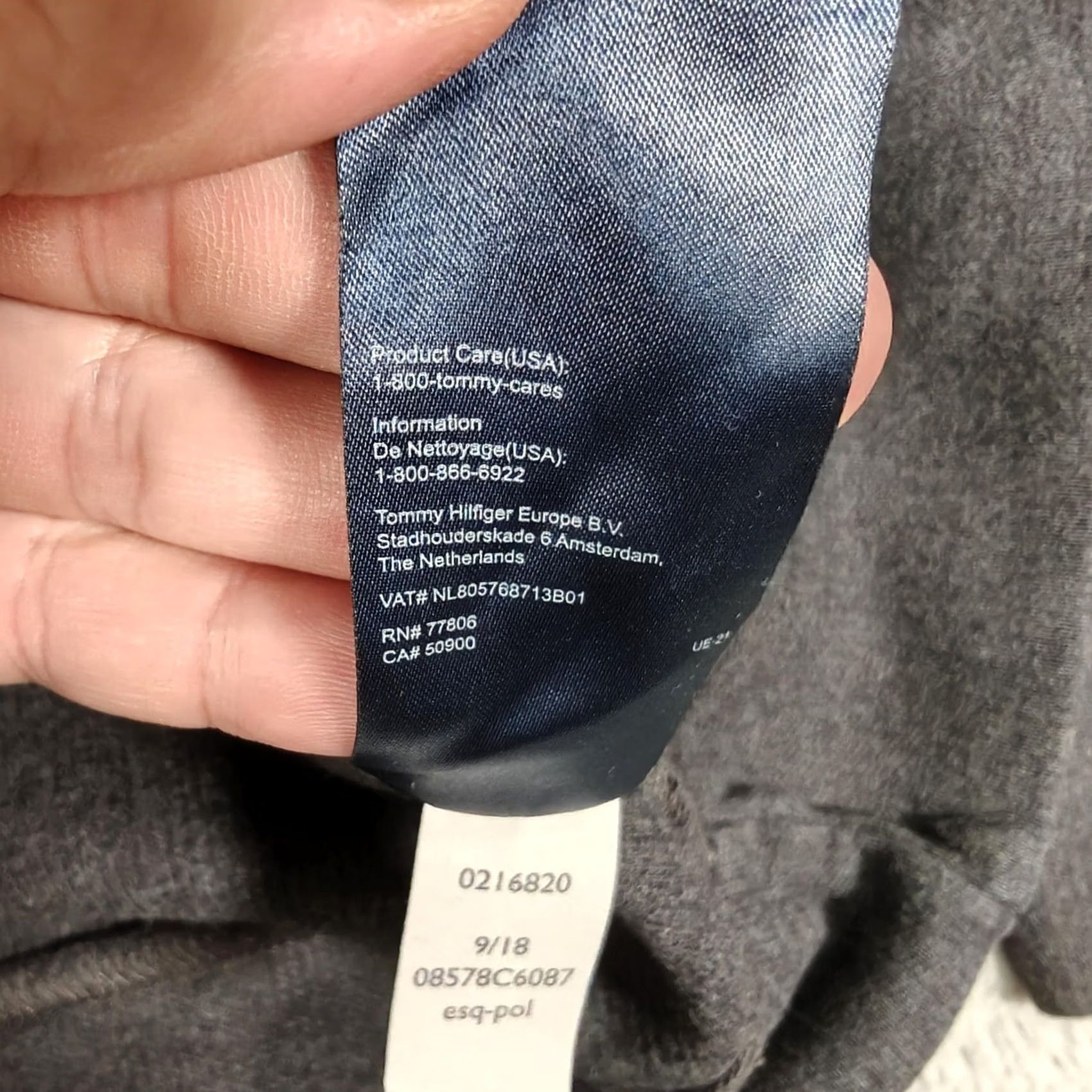 Tommy Hilfiger Tommy Hilfiger Sweater Mens Large Gray 1/4 Zip Pullover Cotton Classic Logo Knit Mock Neck Long Sleeve Ribbed Stand Collar Casual Size US L / EU 52-54 / 3 - 7 Thumbnail