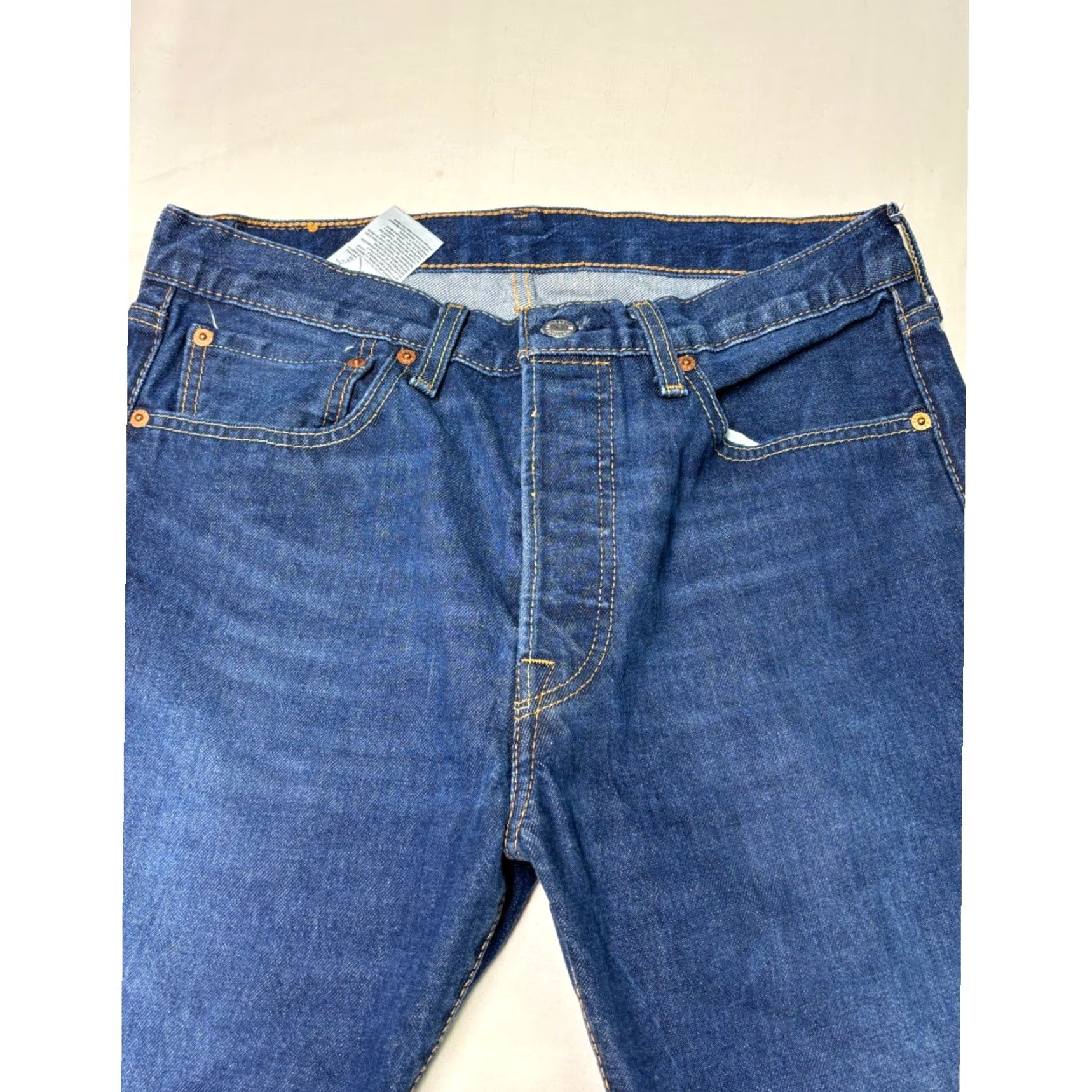 Levi's Levi's 501 Jeans Mens Dark Wash Button Fly Straight Leg W32 L29 Size US 32 / EU 48 - 2 Thumbnail