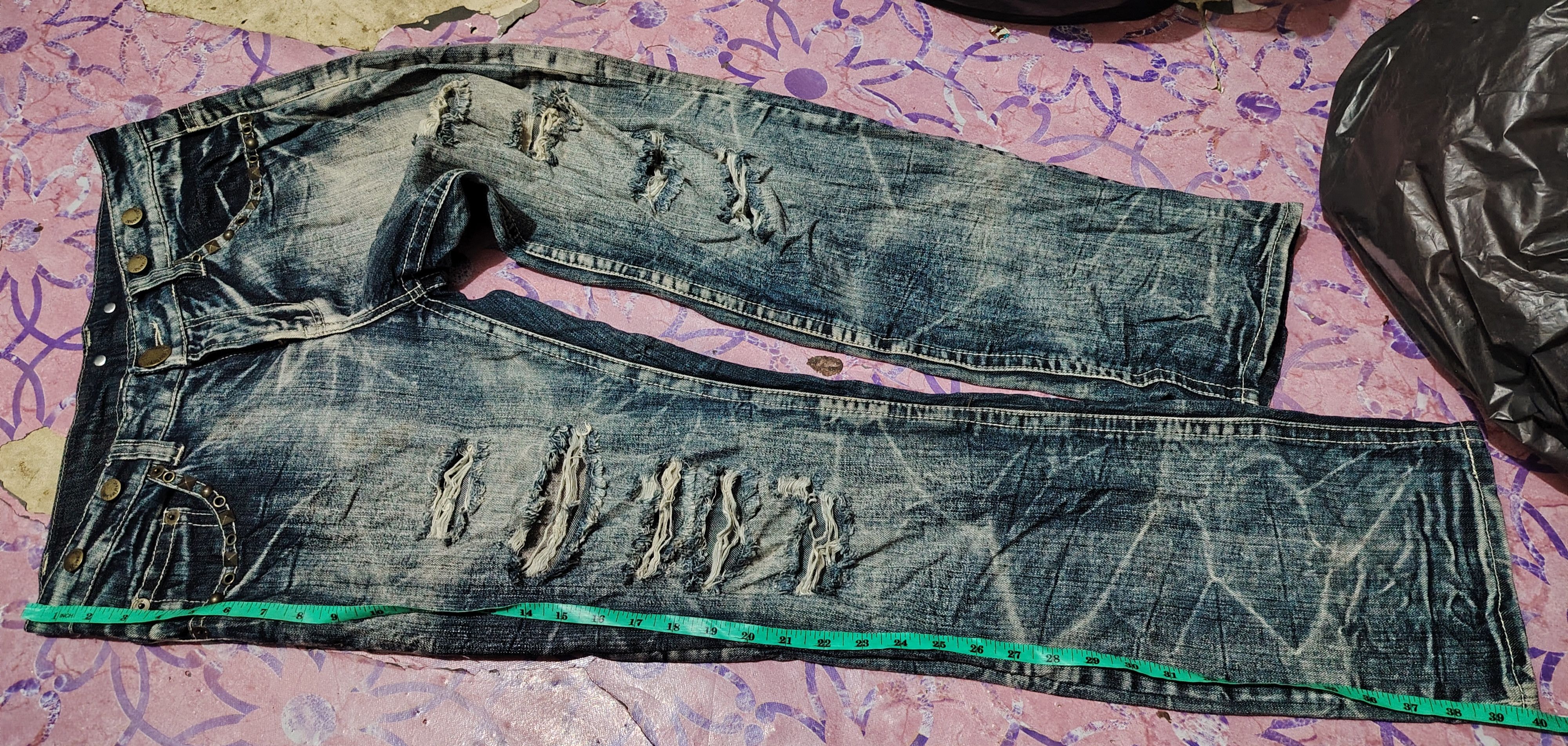 Who Decides War Japanese original Jeans Mudwash Rusty Distressed Jeans Size US 33 - 18 Thumbnail