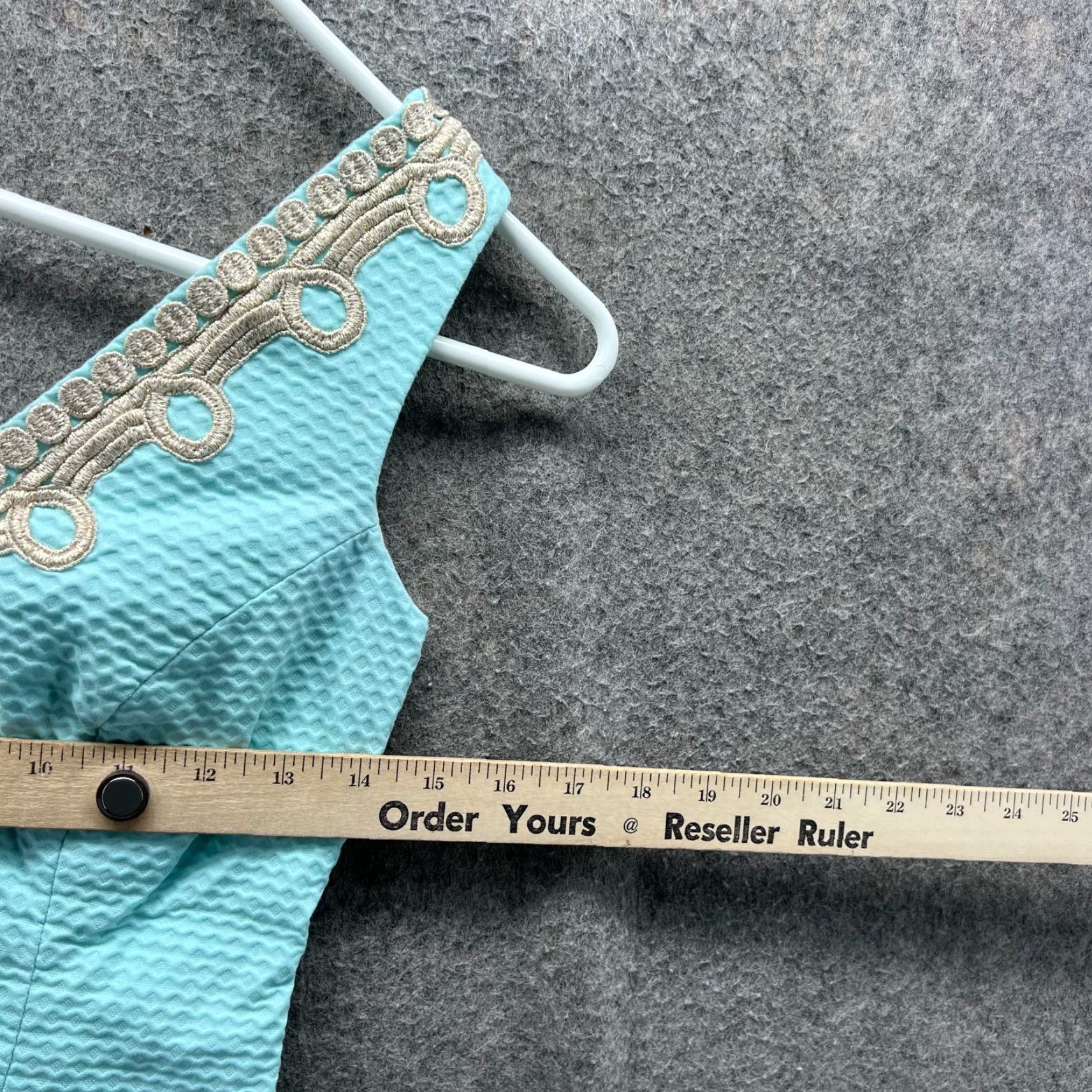 Lilly Pulitzer Lilly Pulitzer Dress Womens 00 Blue Textured V-Neck Sleeveless Embroidered Trim Pencil Dress Shift Size XXS / US 00 / IT 34 - 3 Thumbnail