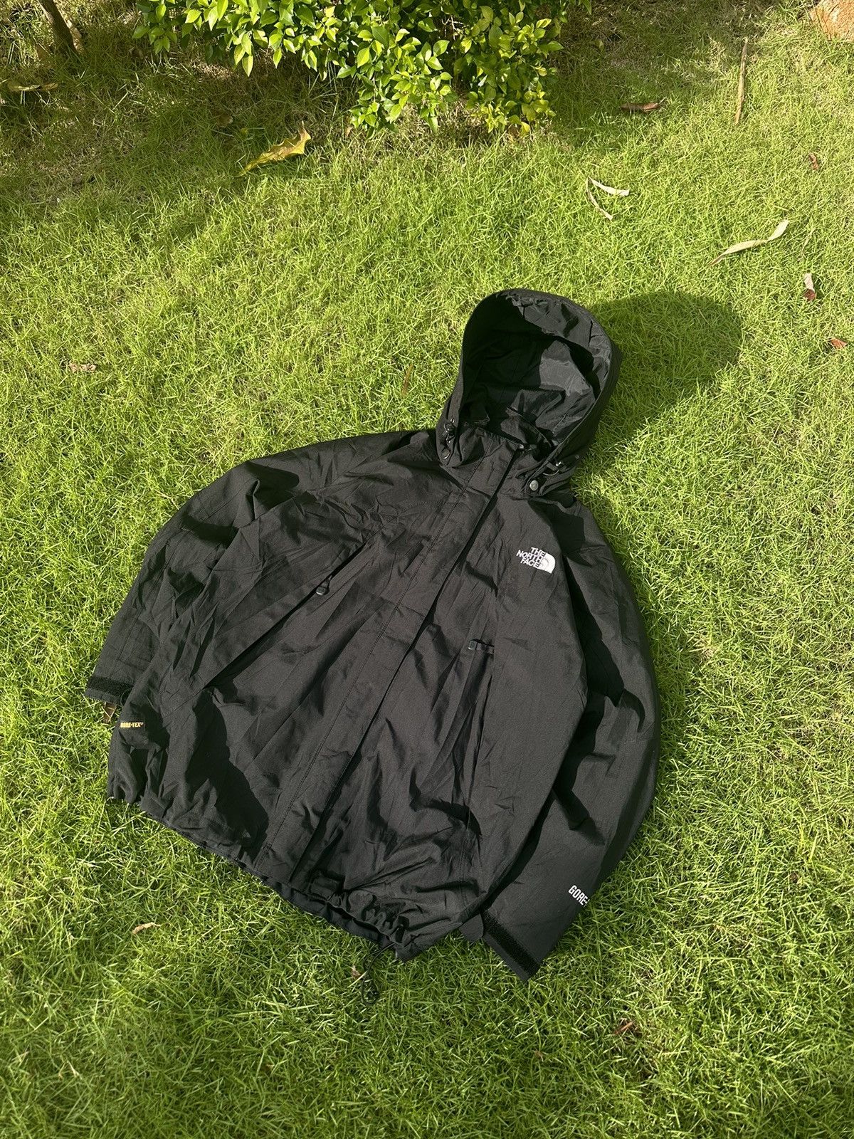 Goretex × The North Face × Vintage THE NORTH FACE GORETEX VINTAGE DOUBLE LOGO LIGHT JACKET Size US S / EU 44-46 / 1 - 1 Thumbnail