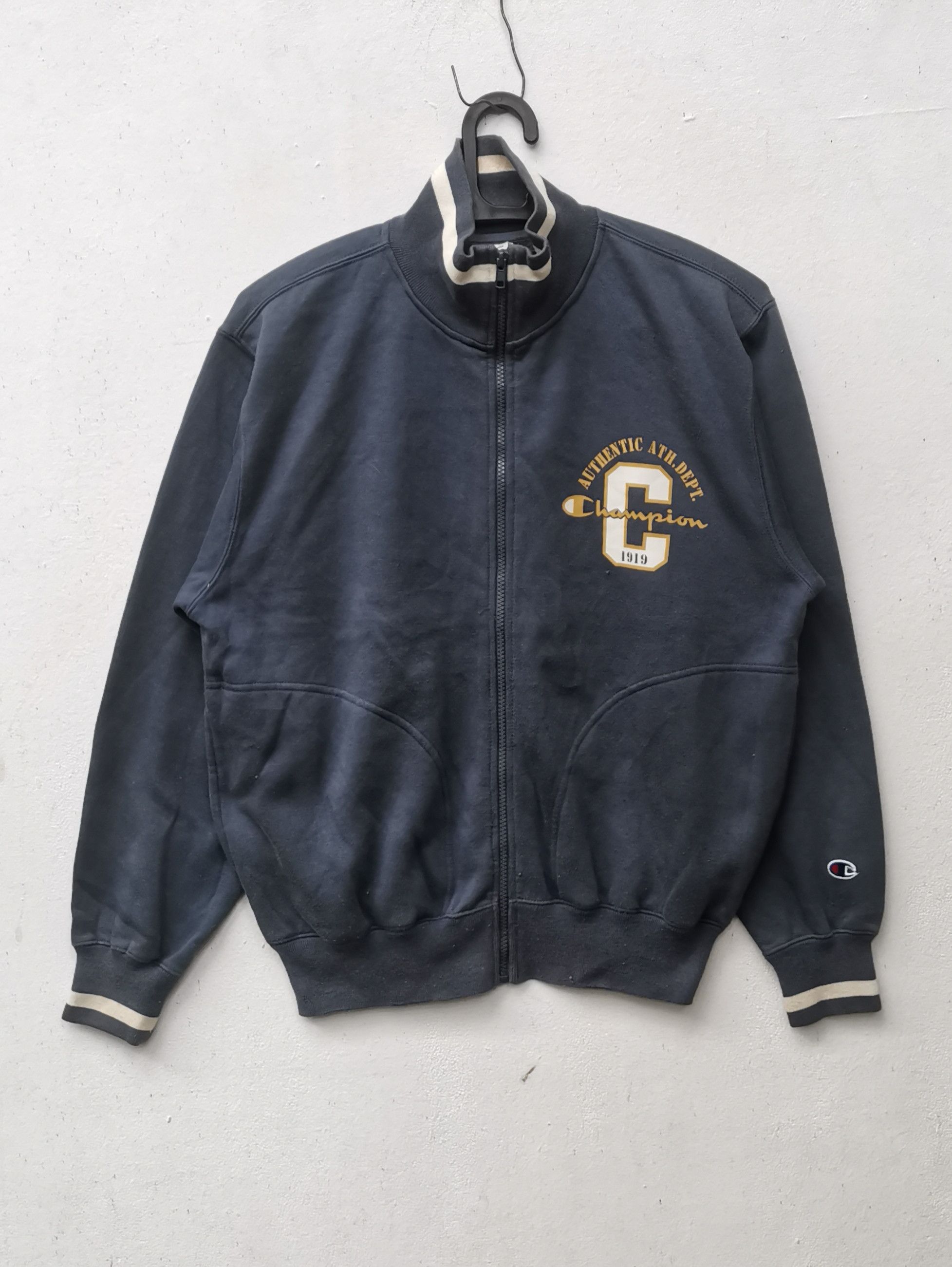 Champion × Vintage Rare Champion jacket full zipper Size US M / EU 48-50 / 2 - 1 Thumbnail