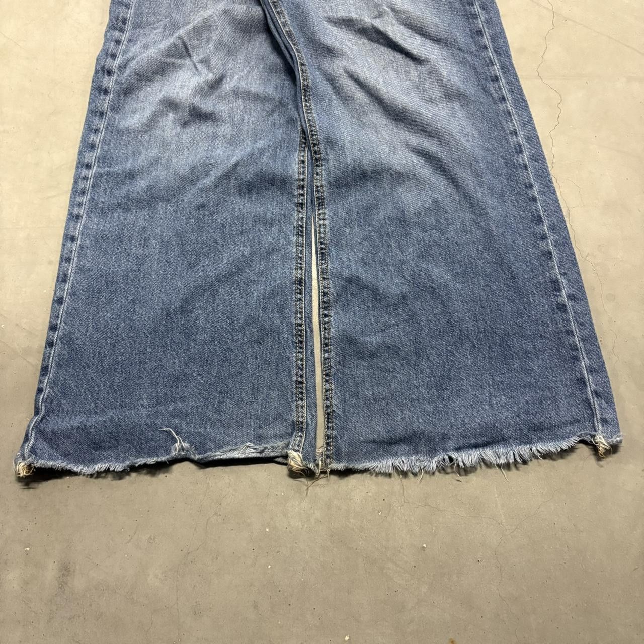Aeropostale × Vintage Crazy Vintage Y2K/2000s Super Baggy Wide Leg Medium Wash Denim Jeans! Size US 34 / EU 50 - 5 Thumbnail