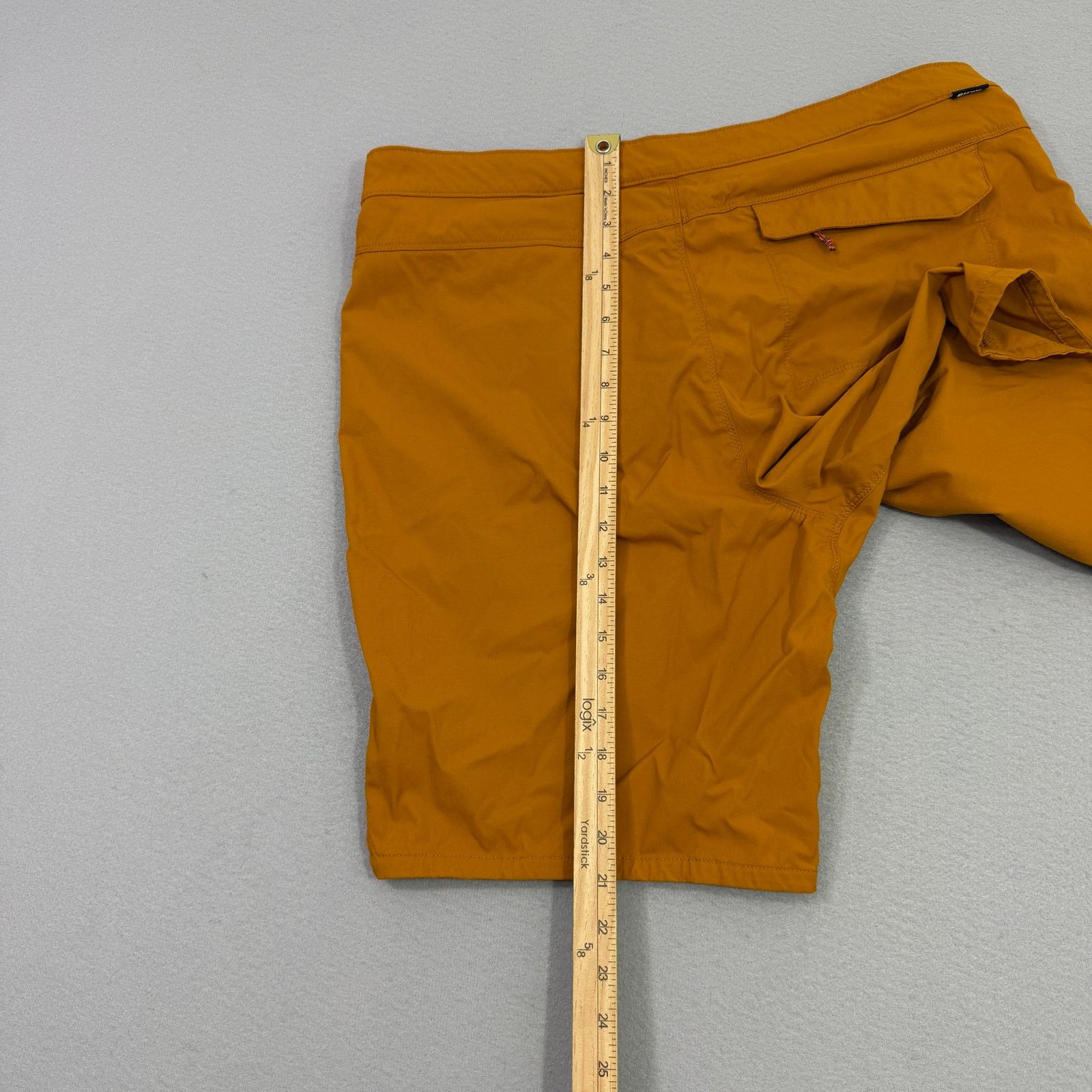 Duluth Trading Company Alaskan Hardgear Free Rein Shorts Men's 38 Orange 10" Inseam Size US 38 / EU 54 - 12 Thumbnail