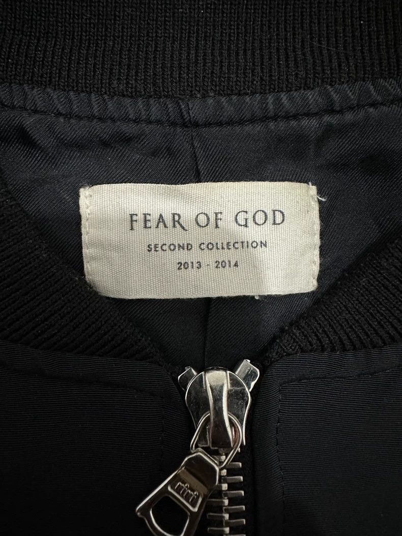 Fear of God Fear of God The first generation of black bomber jackets Size US M / EU 48-50 / 2 - 5 Thumbnail
