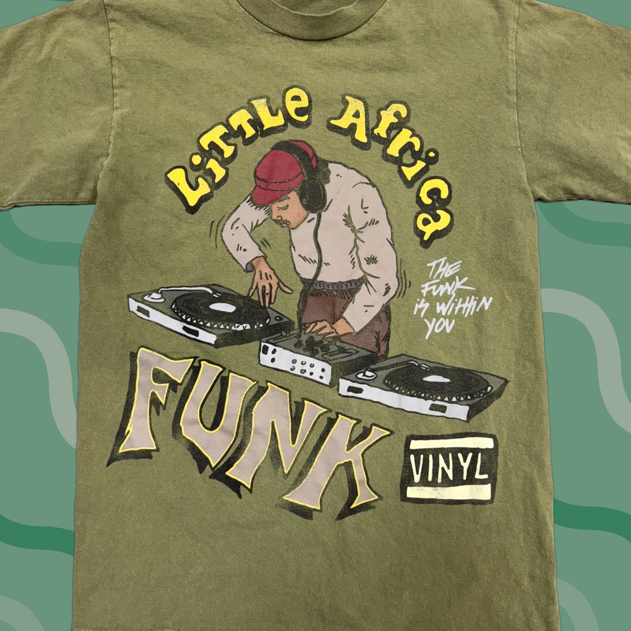 Vintage Funk Shirt Mens Small Green Graphic Print T-Shirt DJ Vinyl Music Tee Turntable Friends Vintage? Size US S / EU 44-46 / 1 - 1 Thumbnail