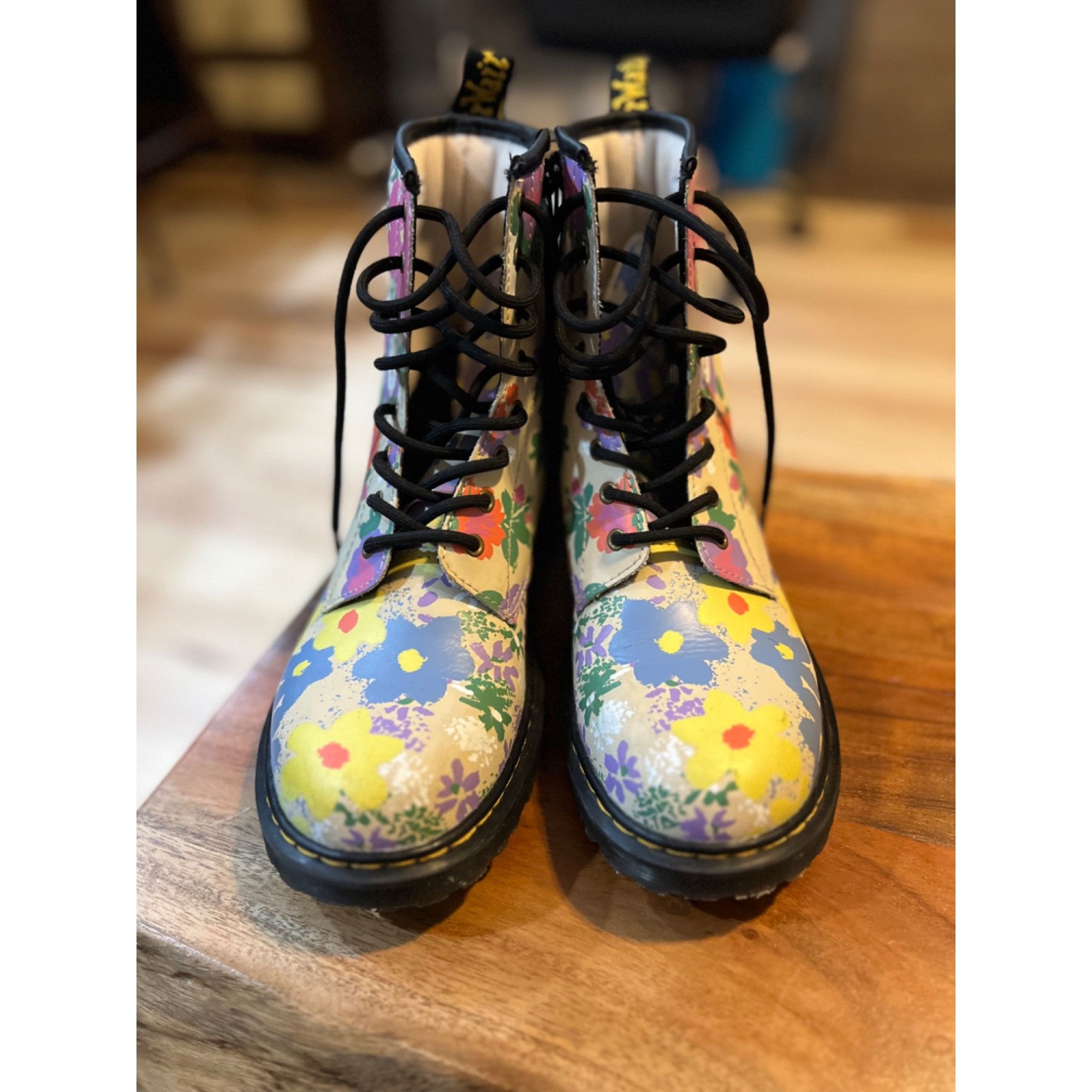 Dr. Martens Dr Martens 1460 Floral Boots - NWOT Size 6 Size US 6 / IT 36 - 5 Thumbnail