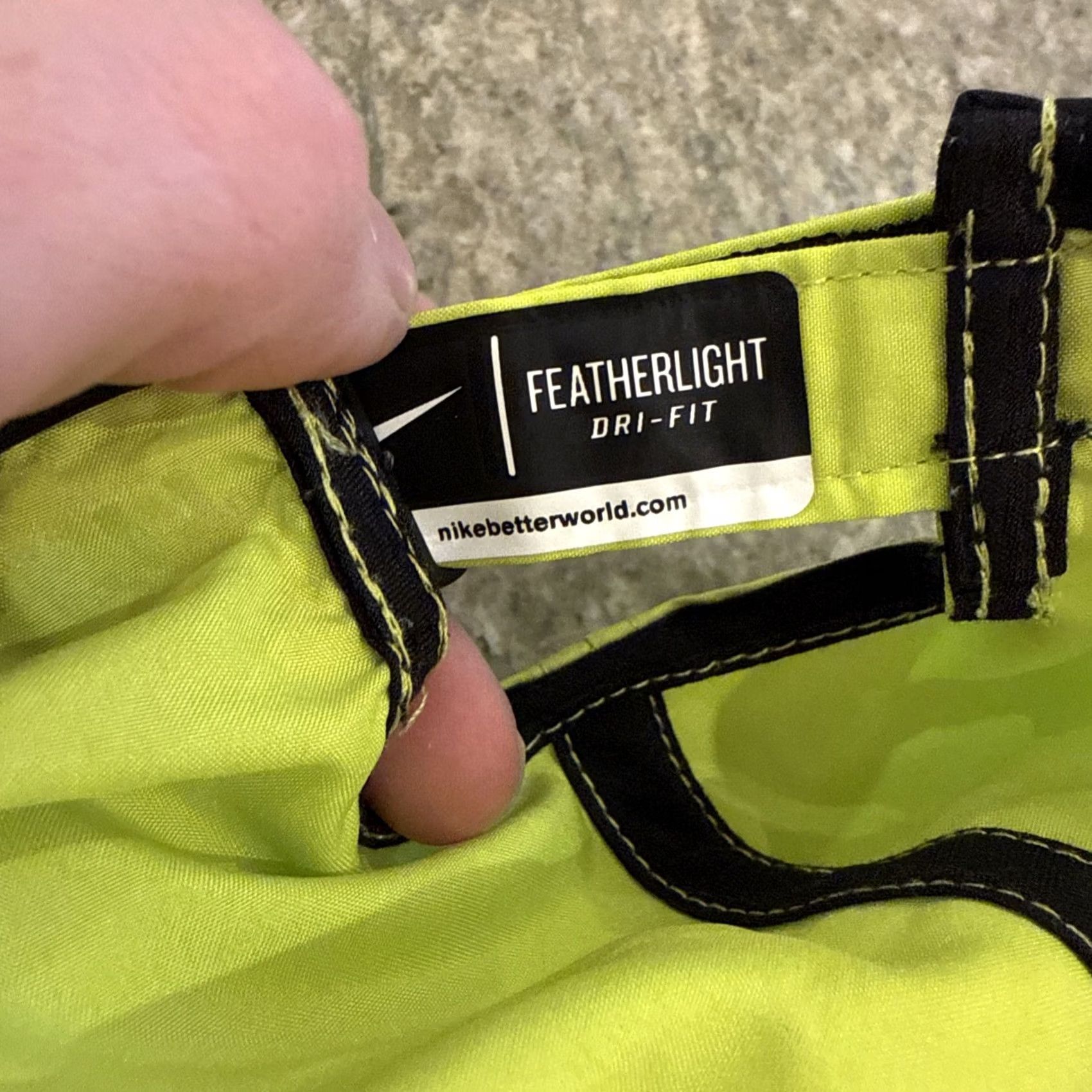 Nike Nike Hat Cap Strap Back One Size Volt Yellow Featherlight Dri-FIT Running Mens Size ONE SIZE - 8 Thumbnail