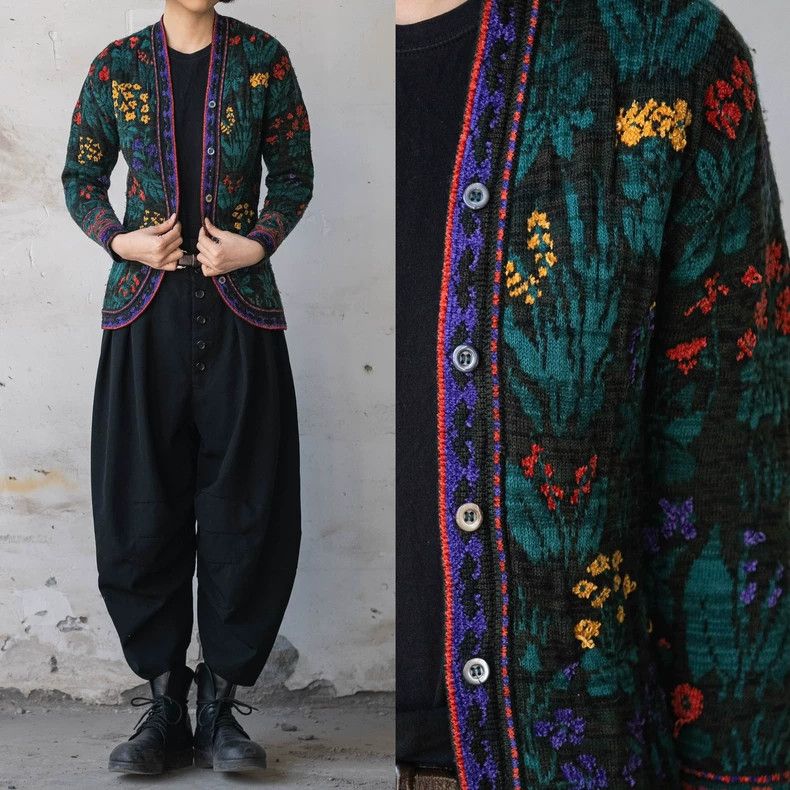 Kenzo KENZO Silk embroidered flowers knit sweater Size M / US 6-8 / IT 42-44 - 1 Thumbnail
