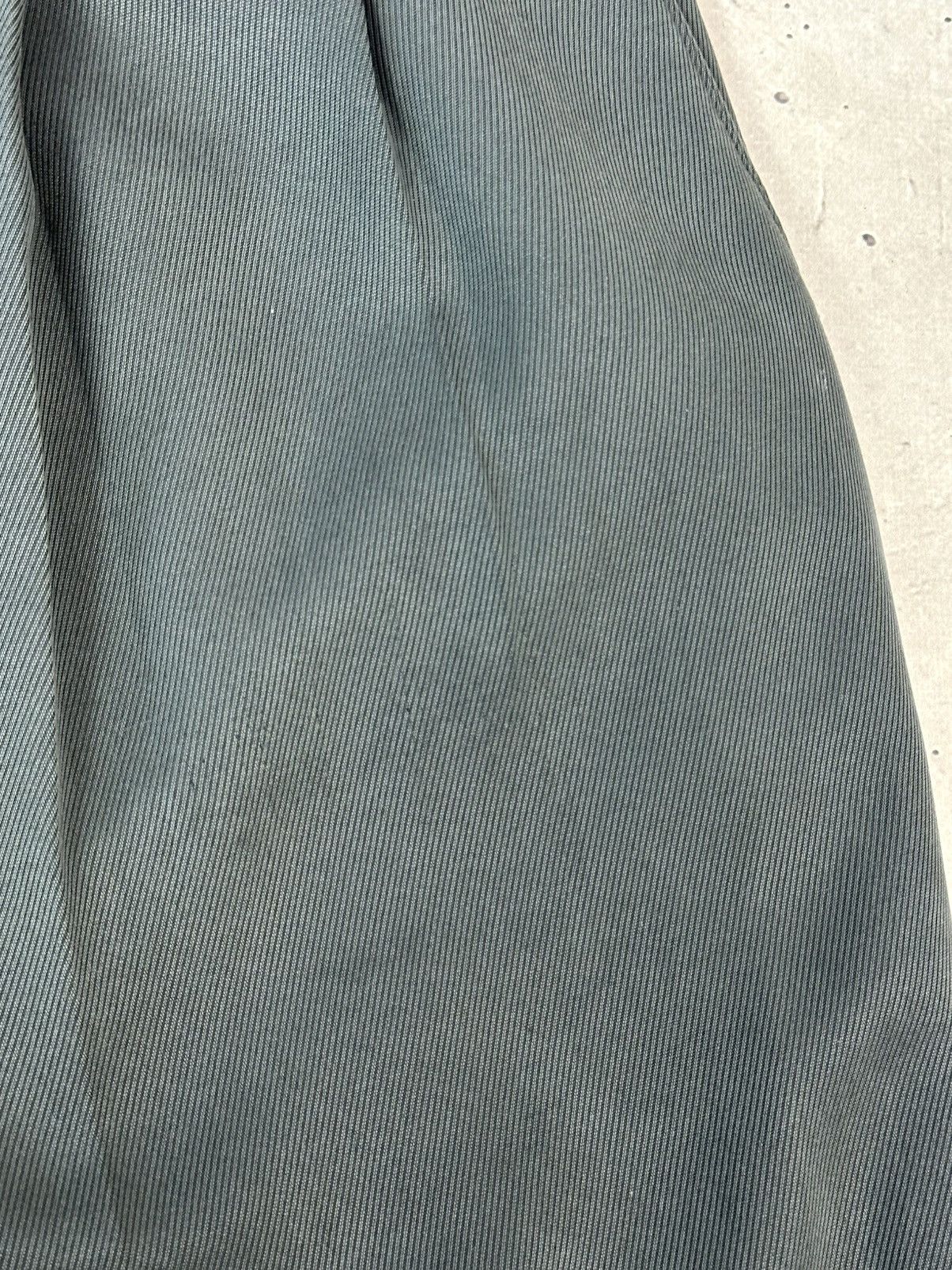 Burberry Vintage Burberry Golf Straight Green-Grey Rayon Chino Pants Size US 38 / EU 54 - 13 Thumbnail