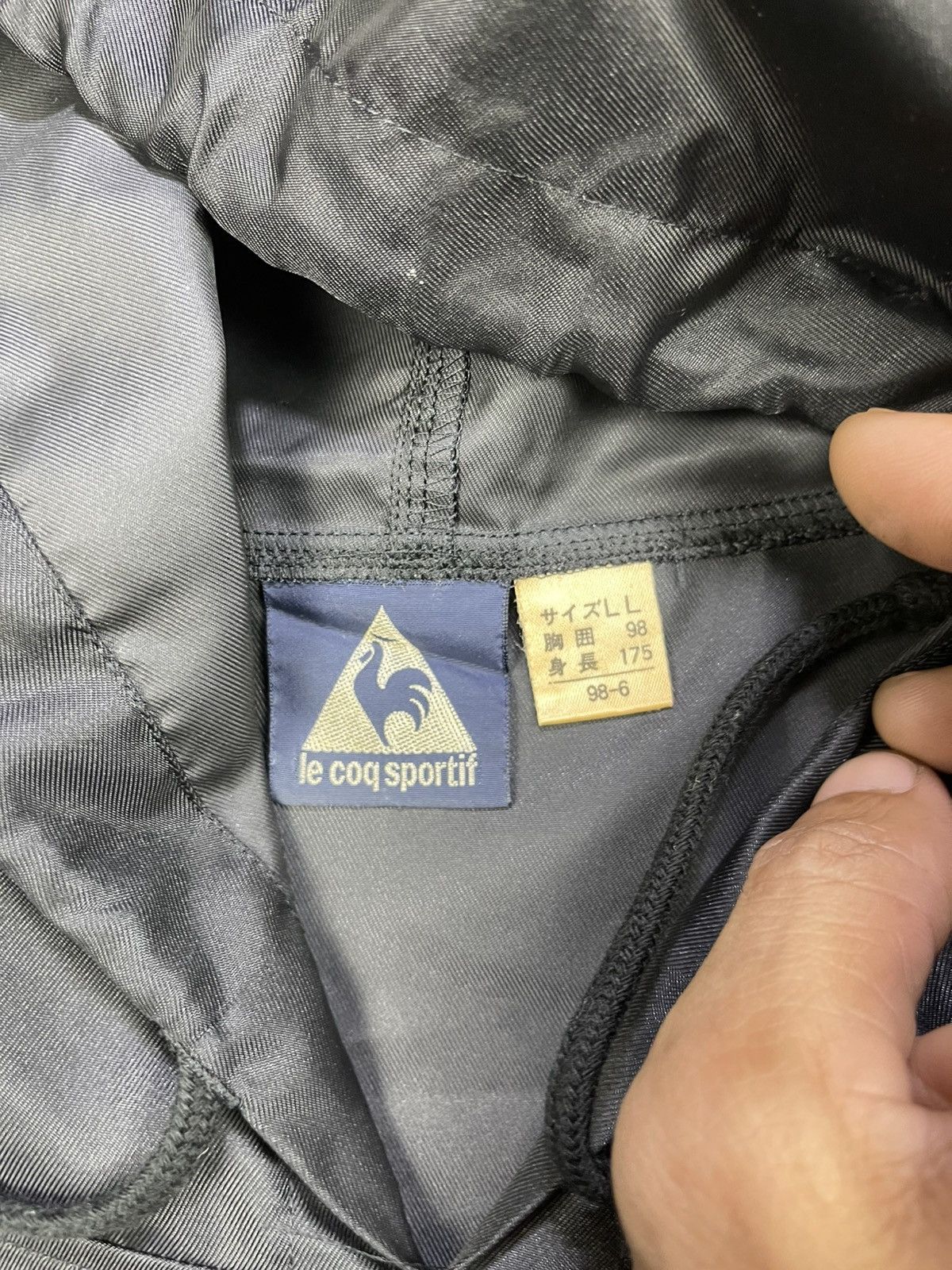 Le Coq Sportif Vtg Le Coq Sportif Back Big Logo Hooded Pullover Windbreaker Size US L / EU 52-54 / 3 - 14 Thumbnail