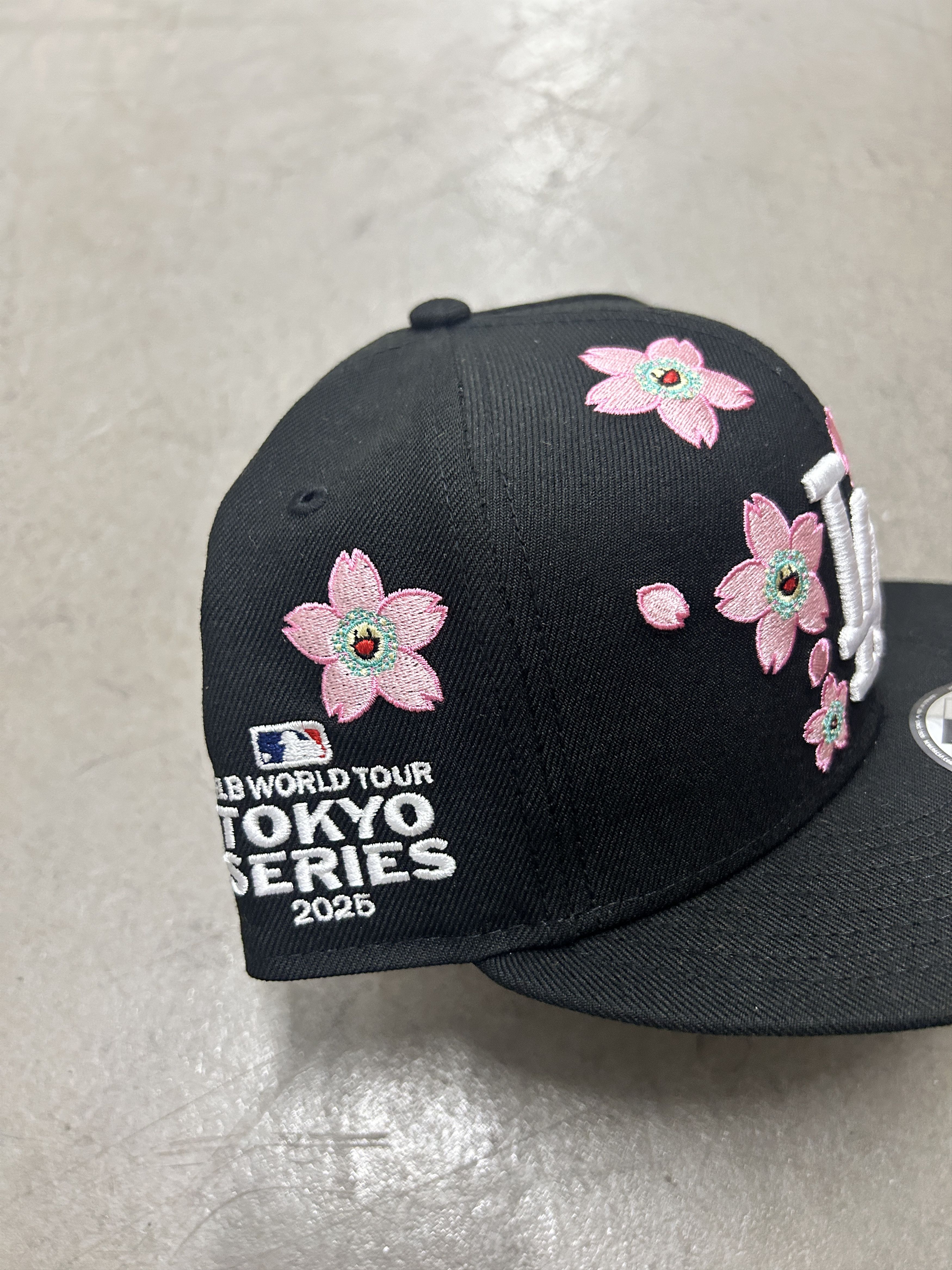 MLB × New Era × Takashi Murakami MLB Tokyo Series 2025 New Era 9Fifty Dodgers Snapback Size ONE SIZE - 8 Thumbnail