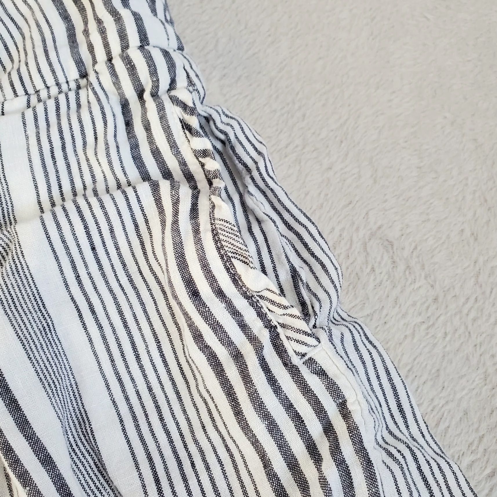 Vintage C&C California Shorts Gray White Stripe 100% Linen High Waisted Pockets Size 8 Size 30" / US 8 / IT 44 - 4 Thumbnail