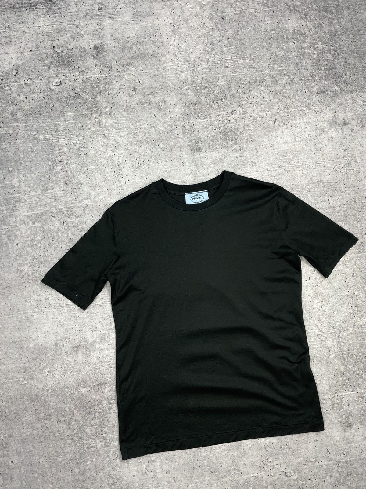 Prada Vintage Prada Milano Black Classic Luxury Rare T- Shirt Tee Size XS / US 0-2 / IT 36-38 - 3 Thumbnail