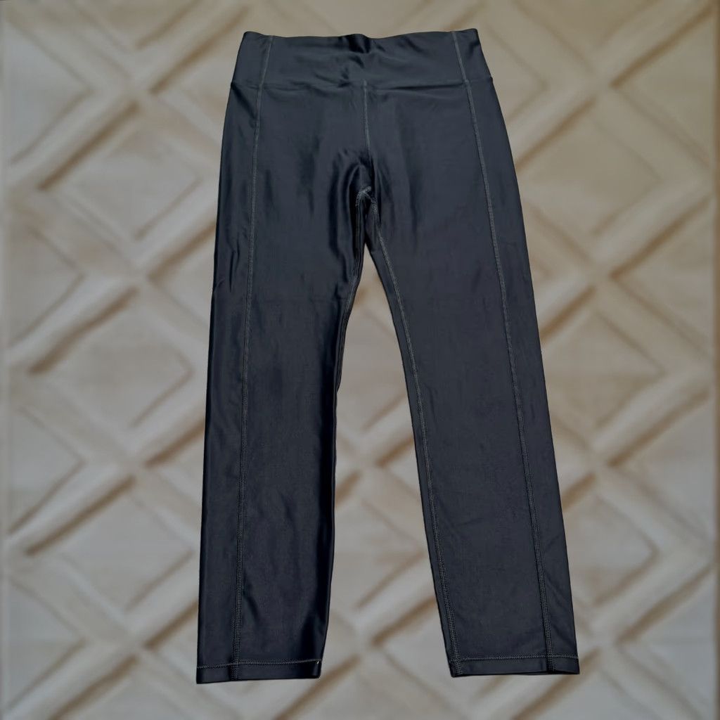 Sweaty Betty VINTAGE Sweaty Betty Activewear Crop Leggings Womens L Gray 7/8 High Rise Yoga Size 36" / US 14 / IT 50 - 1 Thumbnail