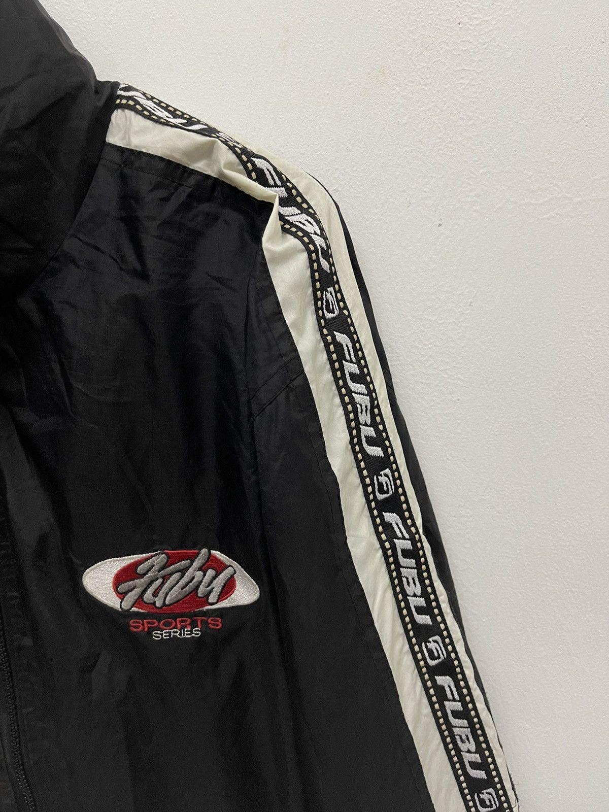 Fubu VINTAGE FUBU DOPE STREETWEAR JACKET Size US M / EU 48-50 / 2 - 2 Thumbnail