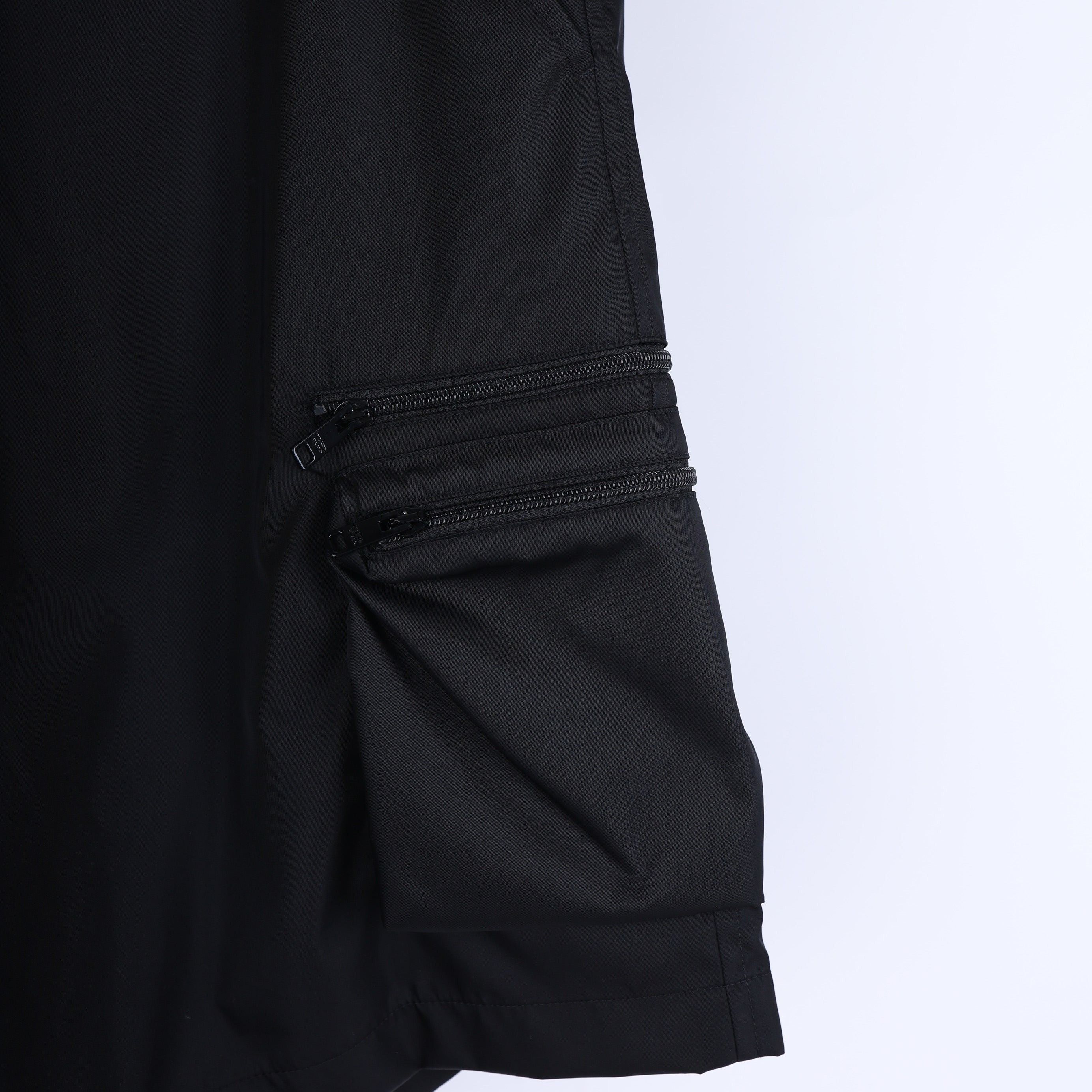 Prada PRADA NYLON CARGO SHORTS Size US 36 / EU 52 - 6 Thumbnail