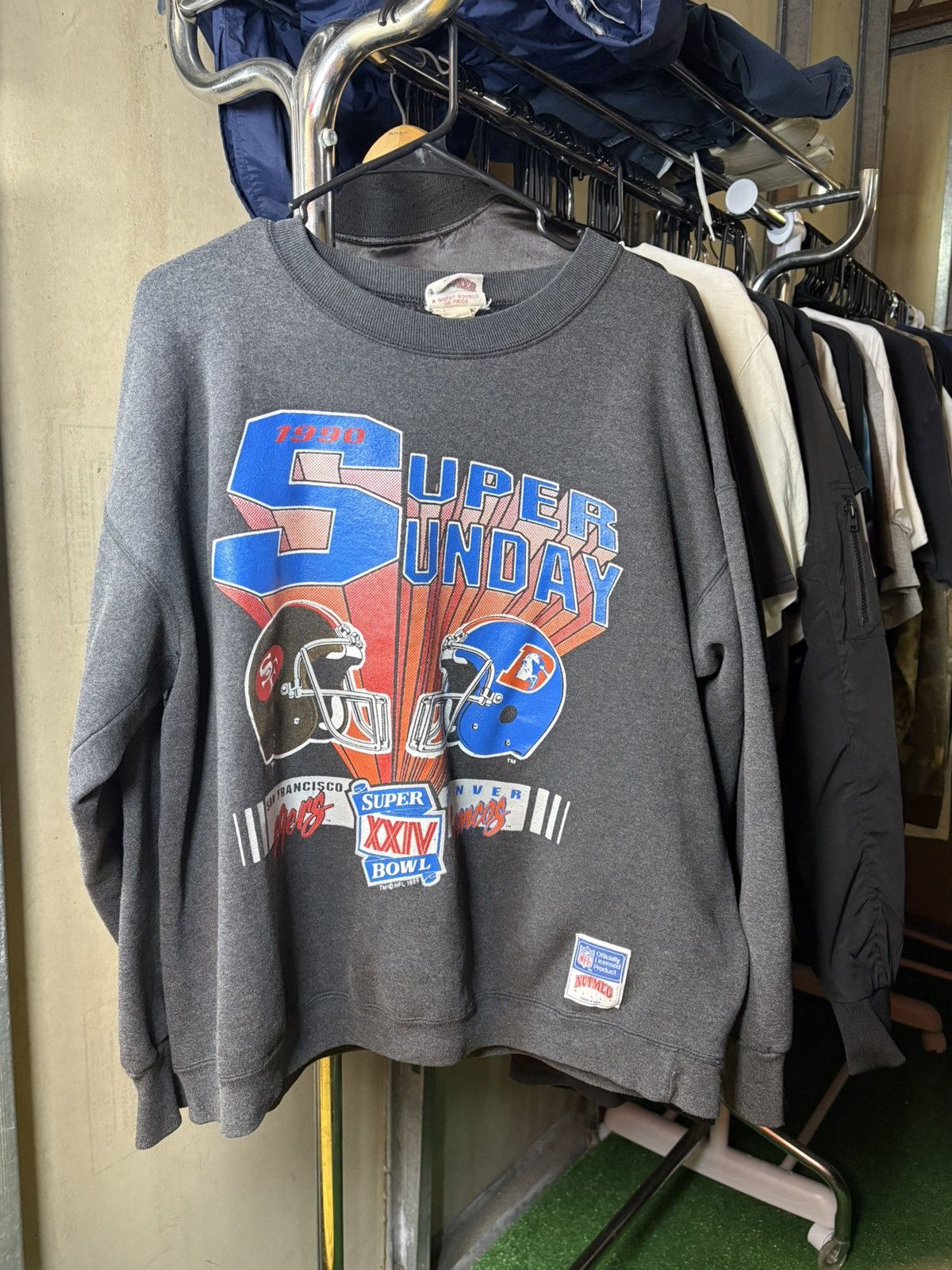 NFL × Nutmeg × Vintage Nutmeg 1990 Super Bowl 49rs vs broncos Crewneck sweatshirt Size US XL / EU 56 / 4 - 1 Thumbnail