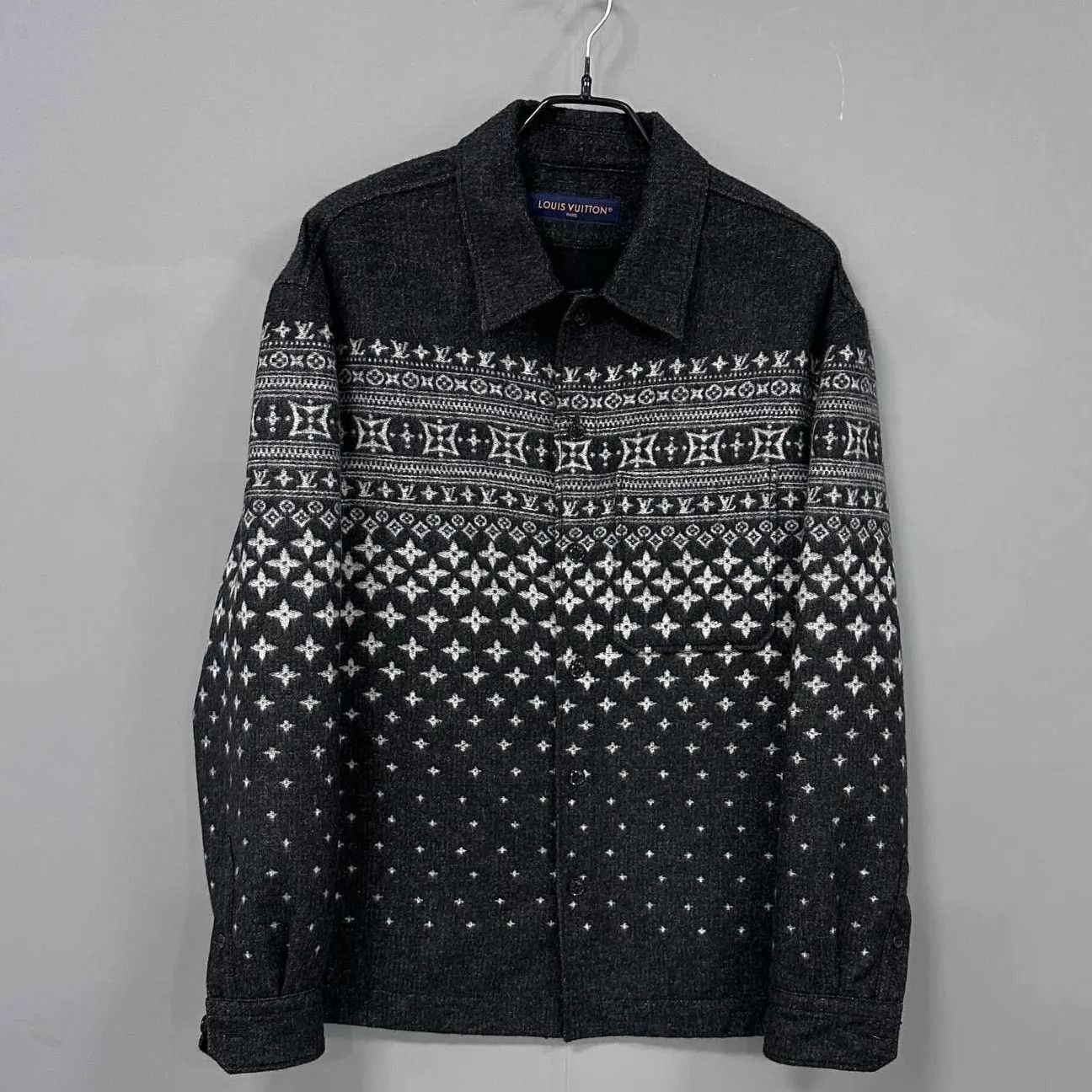 Louis Vuitton Black Patterned Button-Up Shirt Size S Size US S / EU 44-46 / 1 - 1 Thumbnail